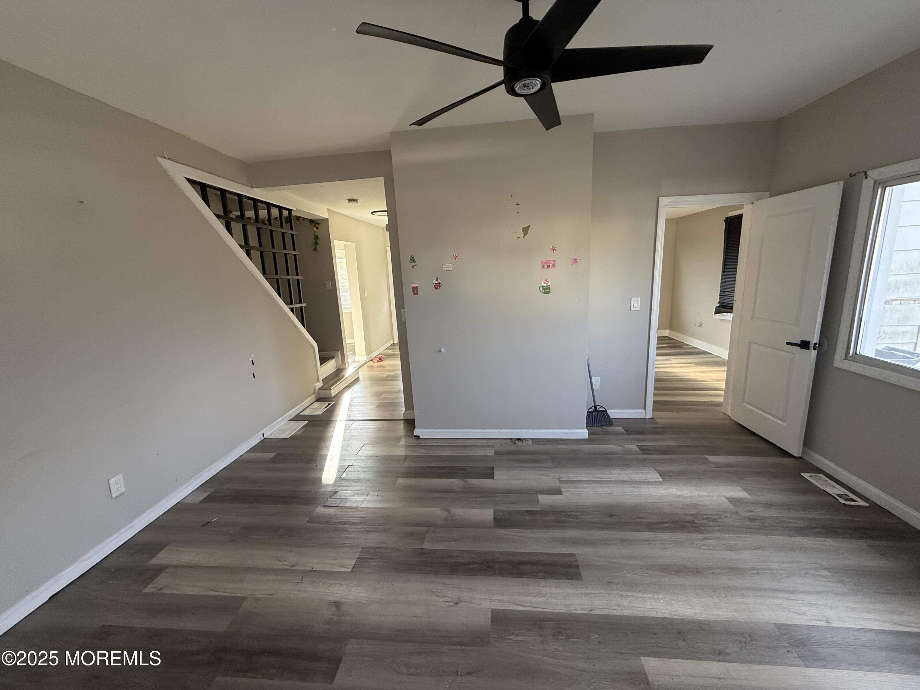 104 S Franklin Street Image 4