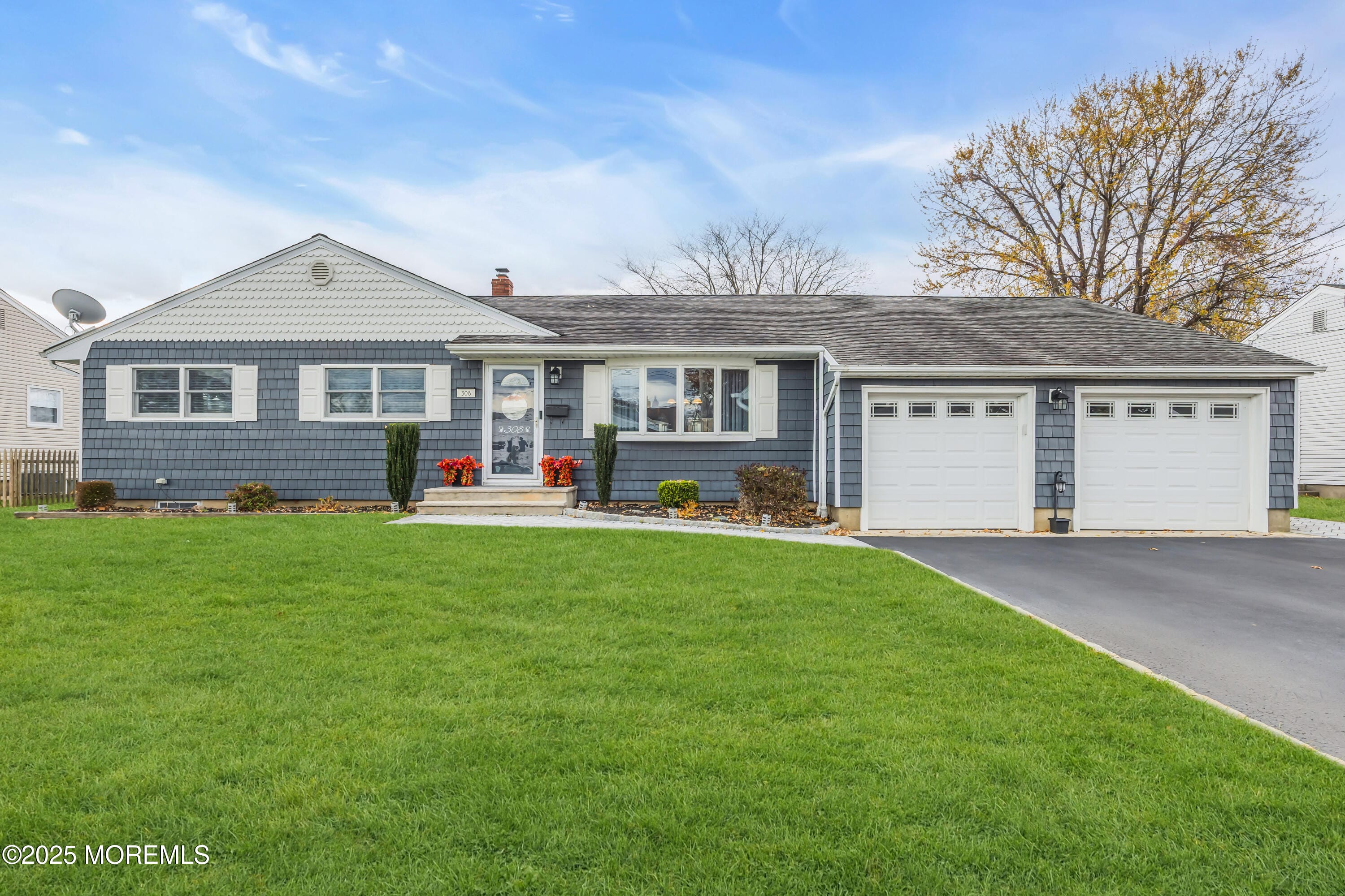 308 Green Tree Road Image 3