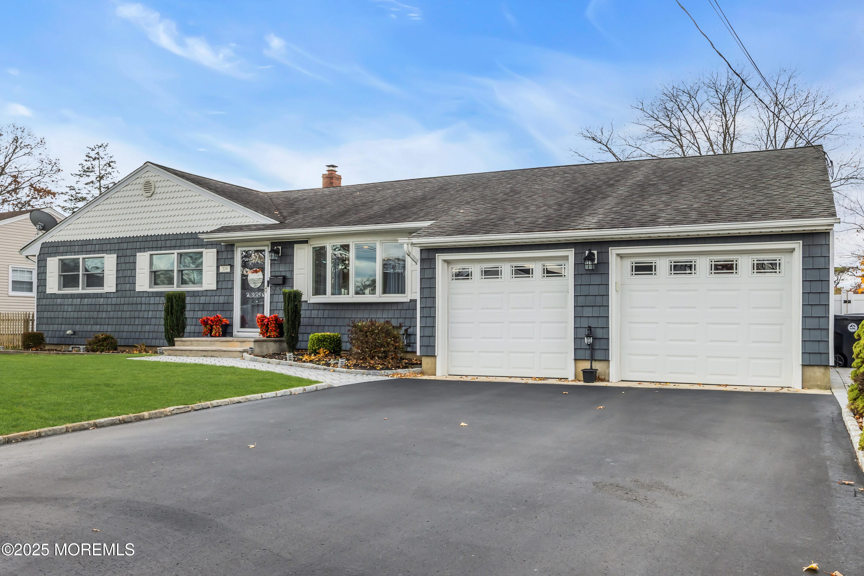 308 Green Tree Road Image 4