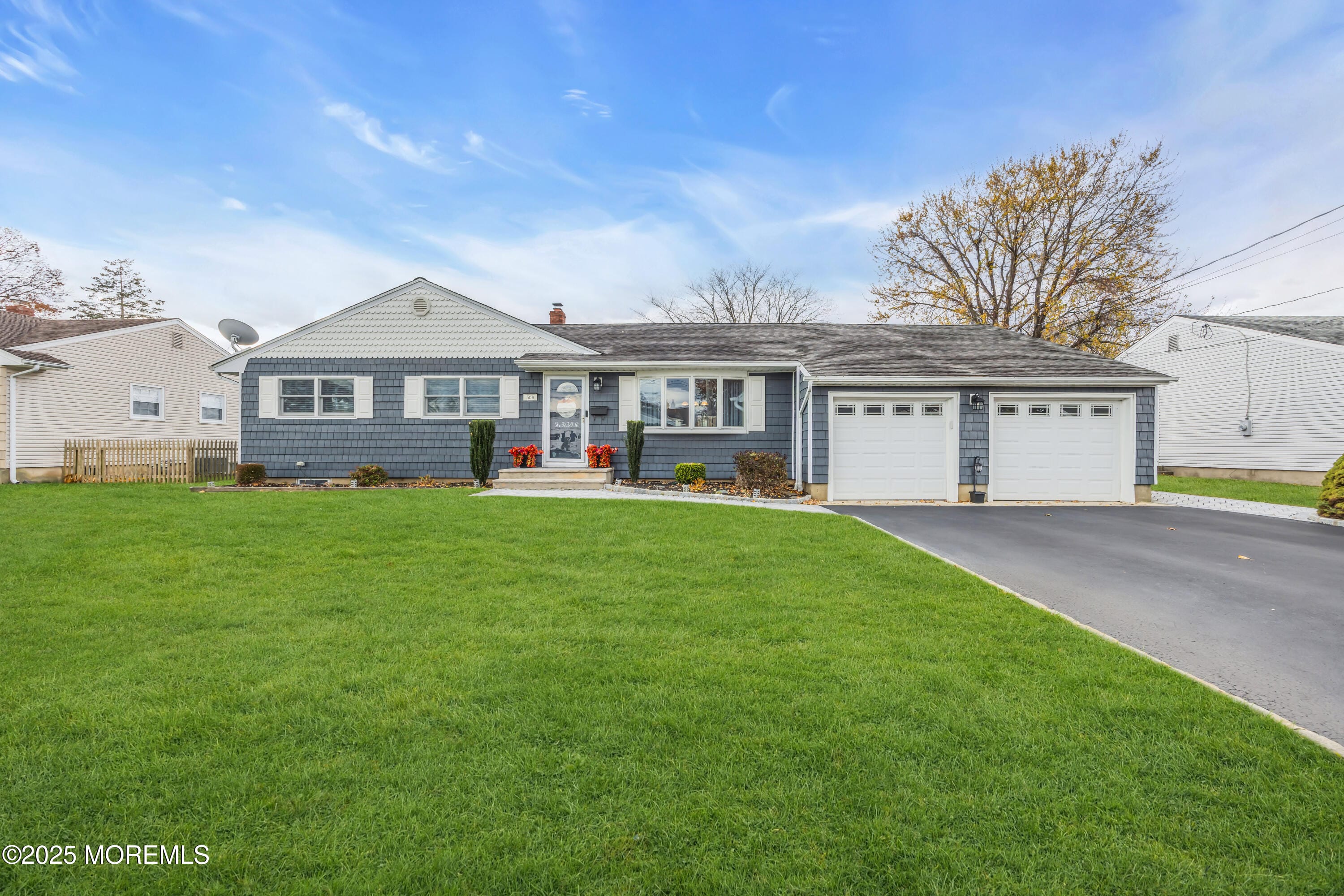 308 Green Tree Road Image 2