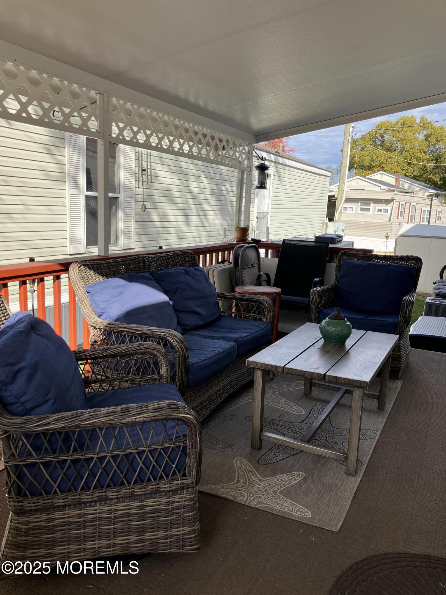 46 Randall Avenue Image 4