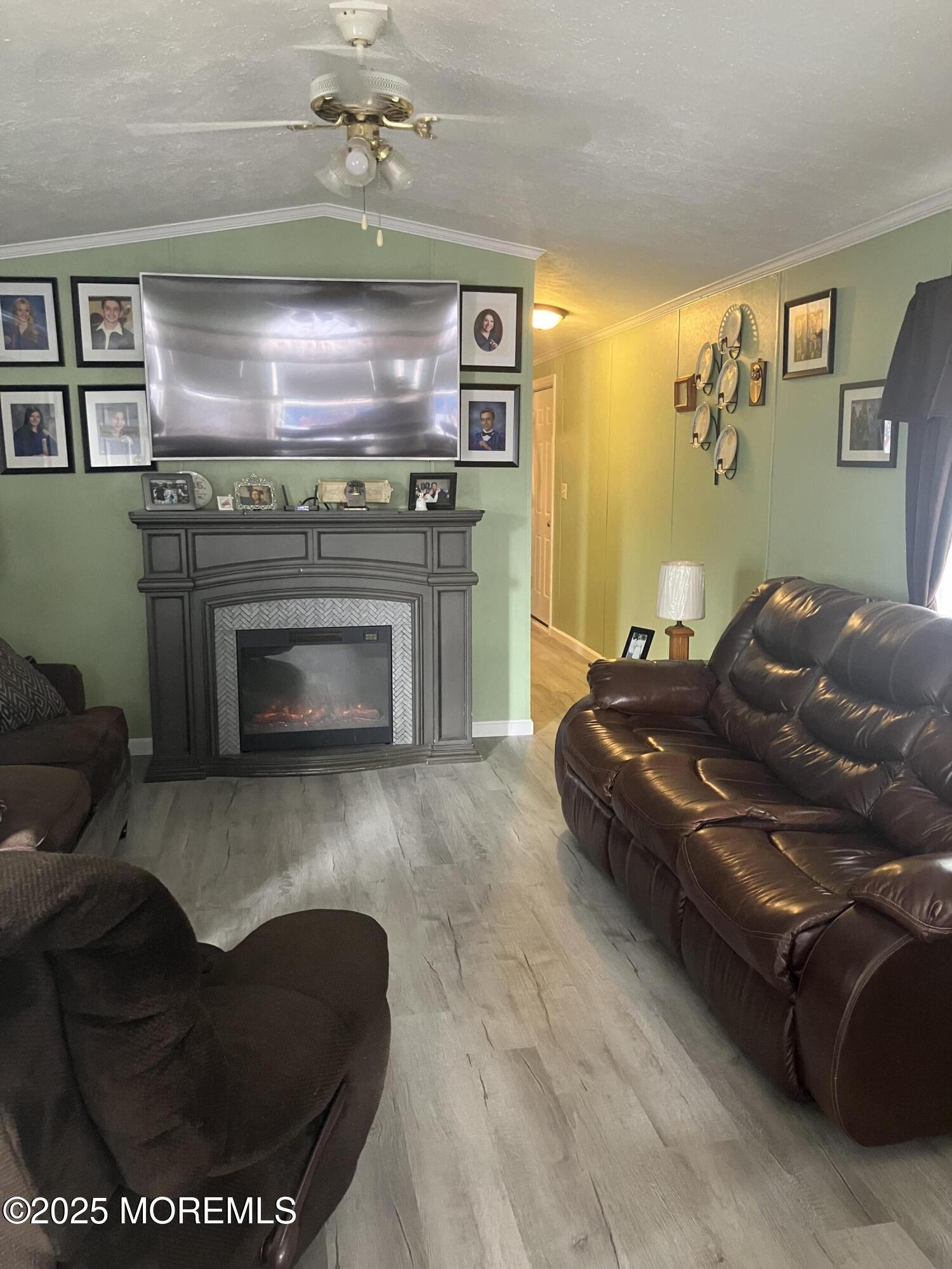 46 Randall Avenue Image 5