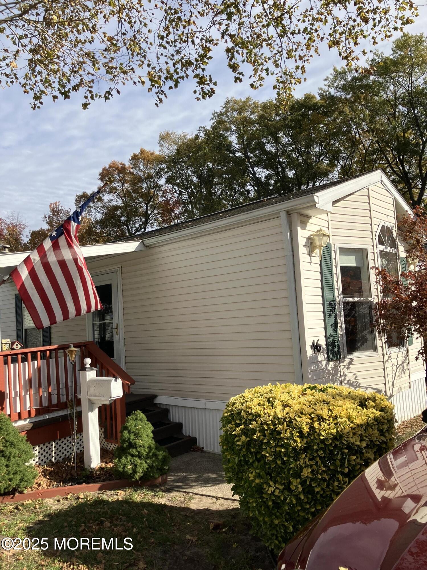 46 Randall Avenue Image 2