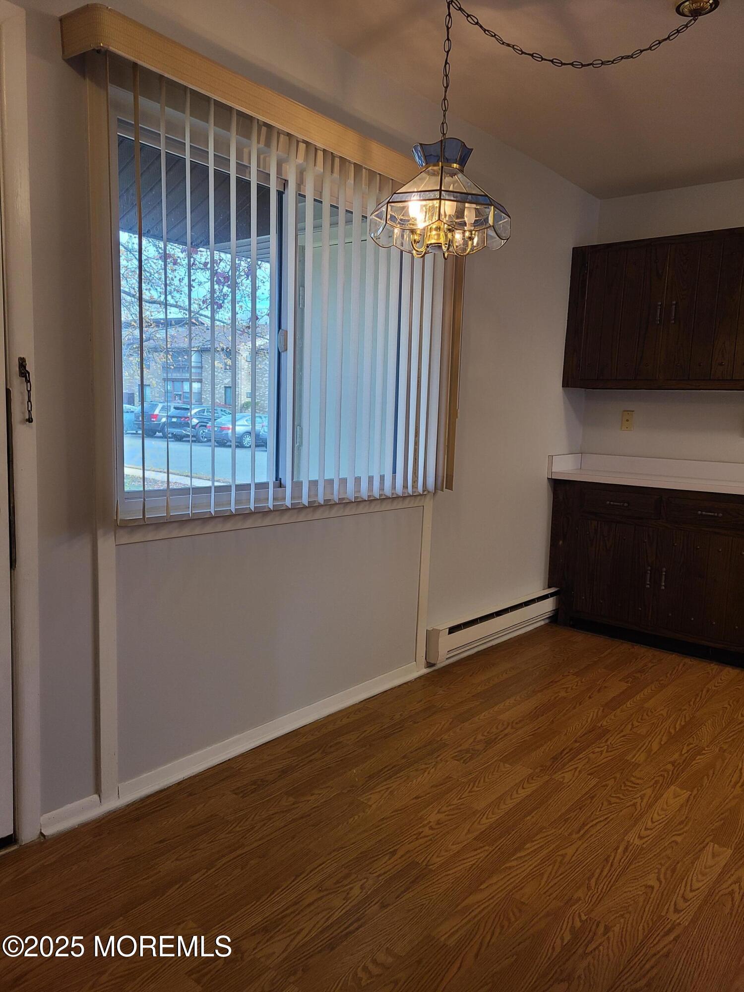 141A Cross Slope Court Image 3