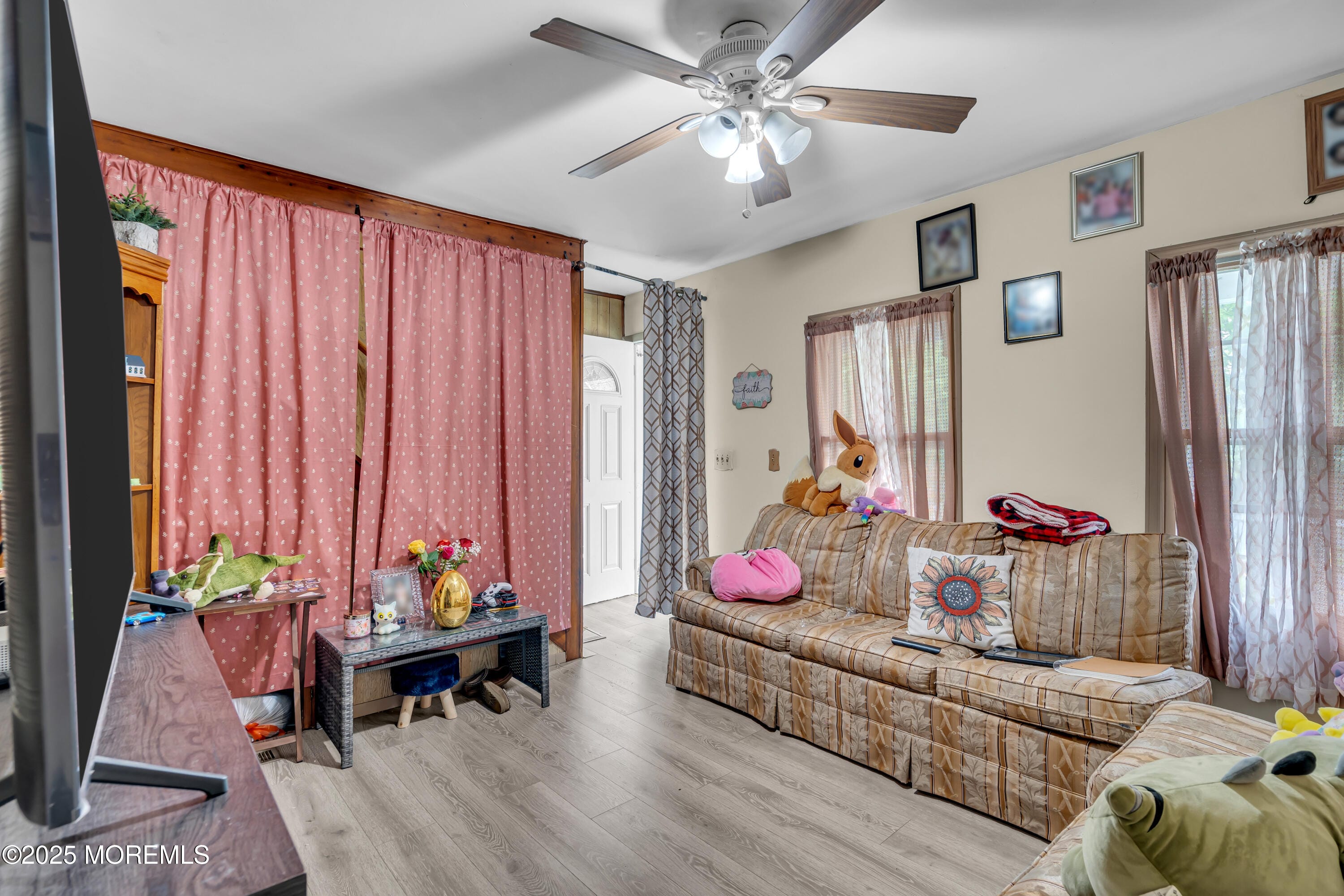 34 Bowne Avenue Image 5