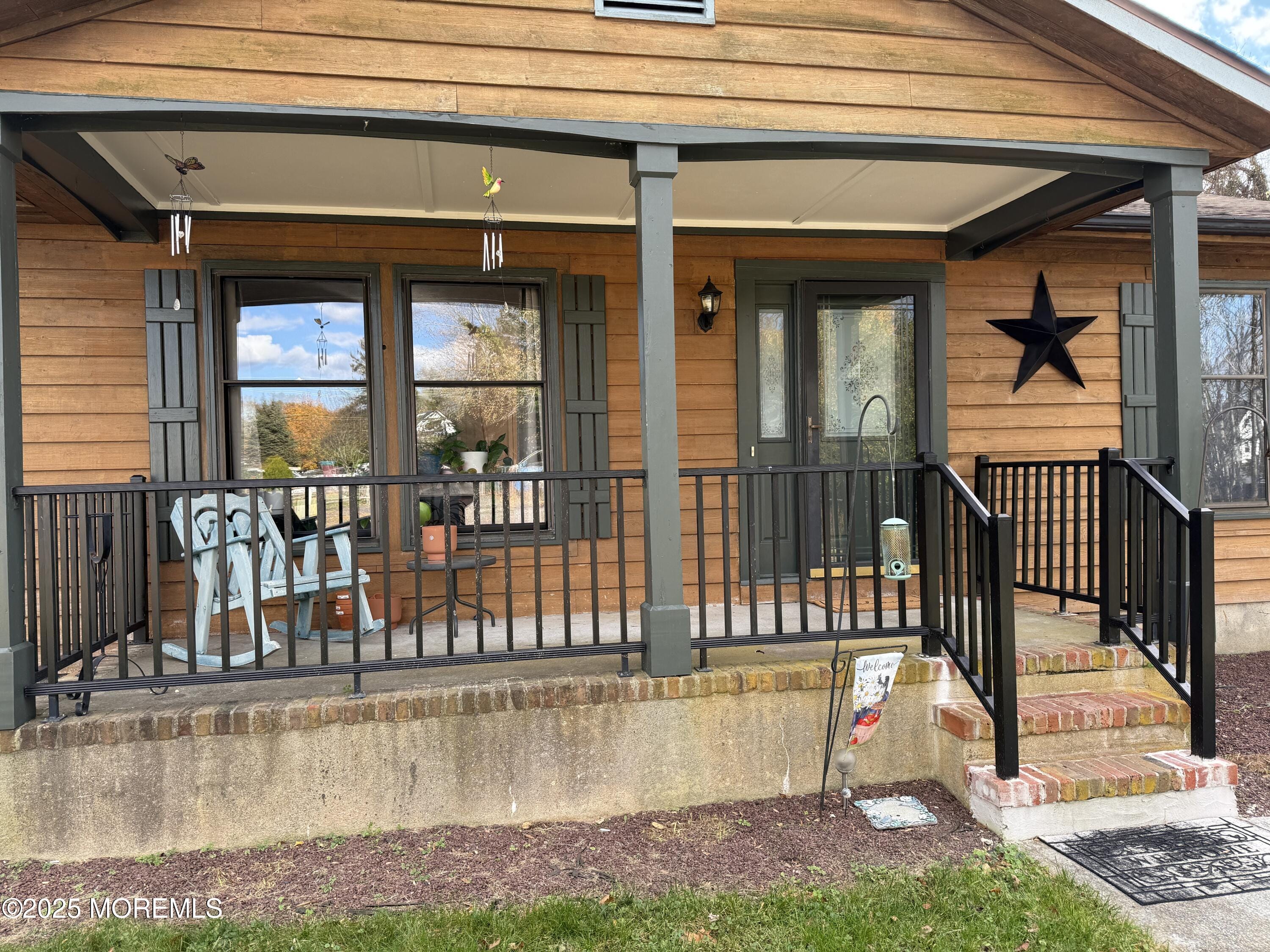 220 B Center Street Image 3