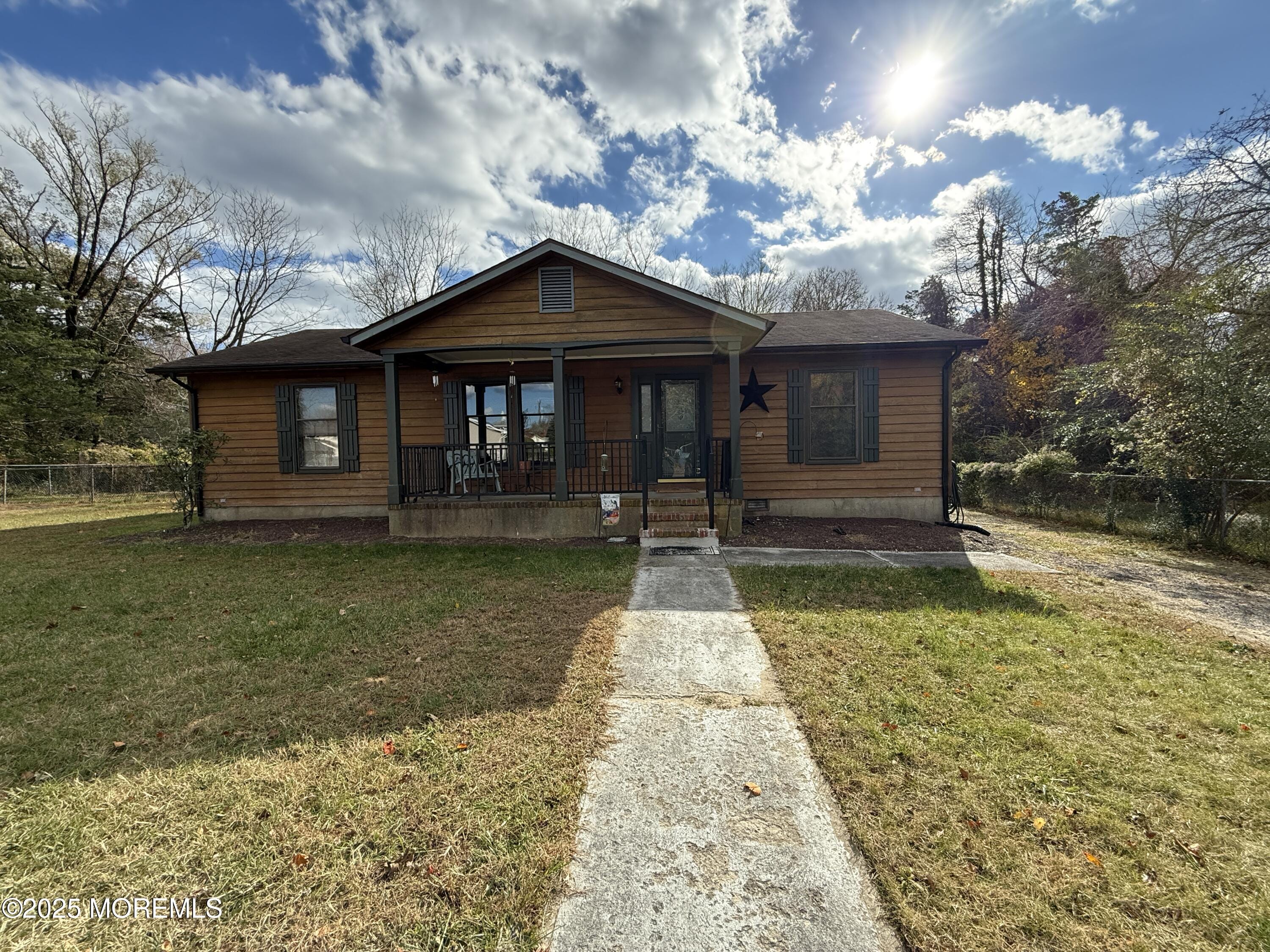 220 B Center Street Image 2