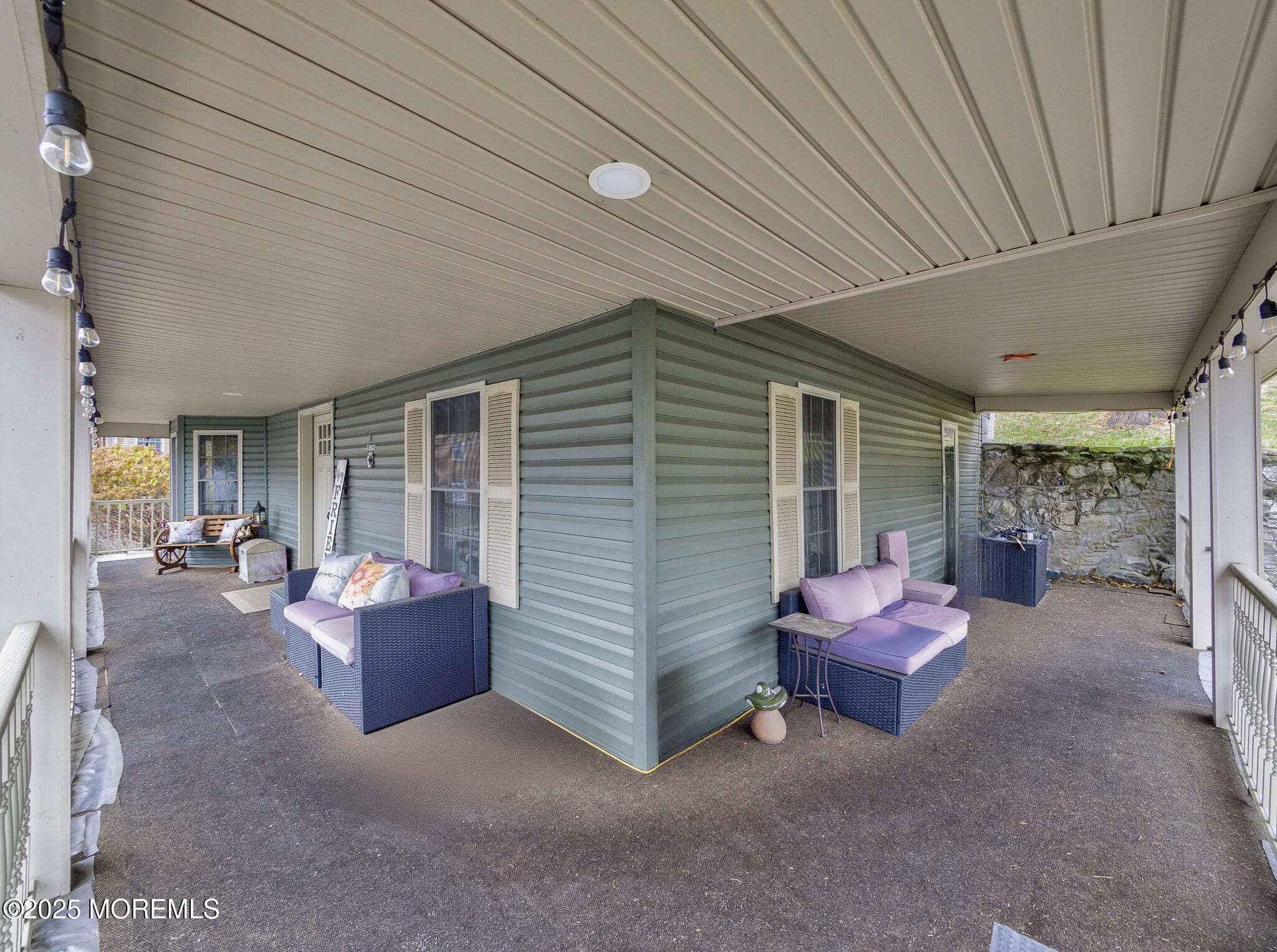 6 Main Street Image 2