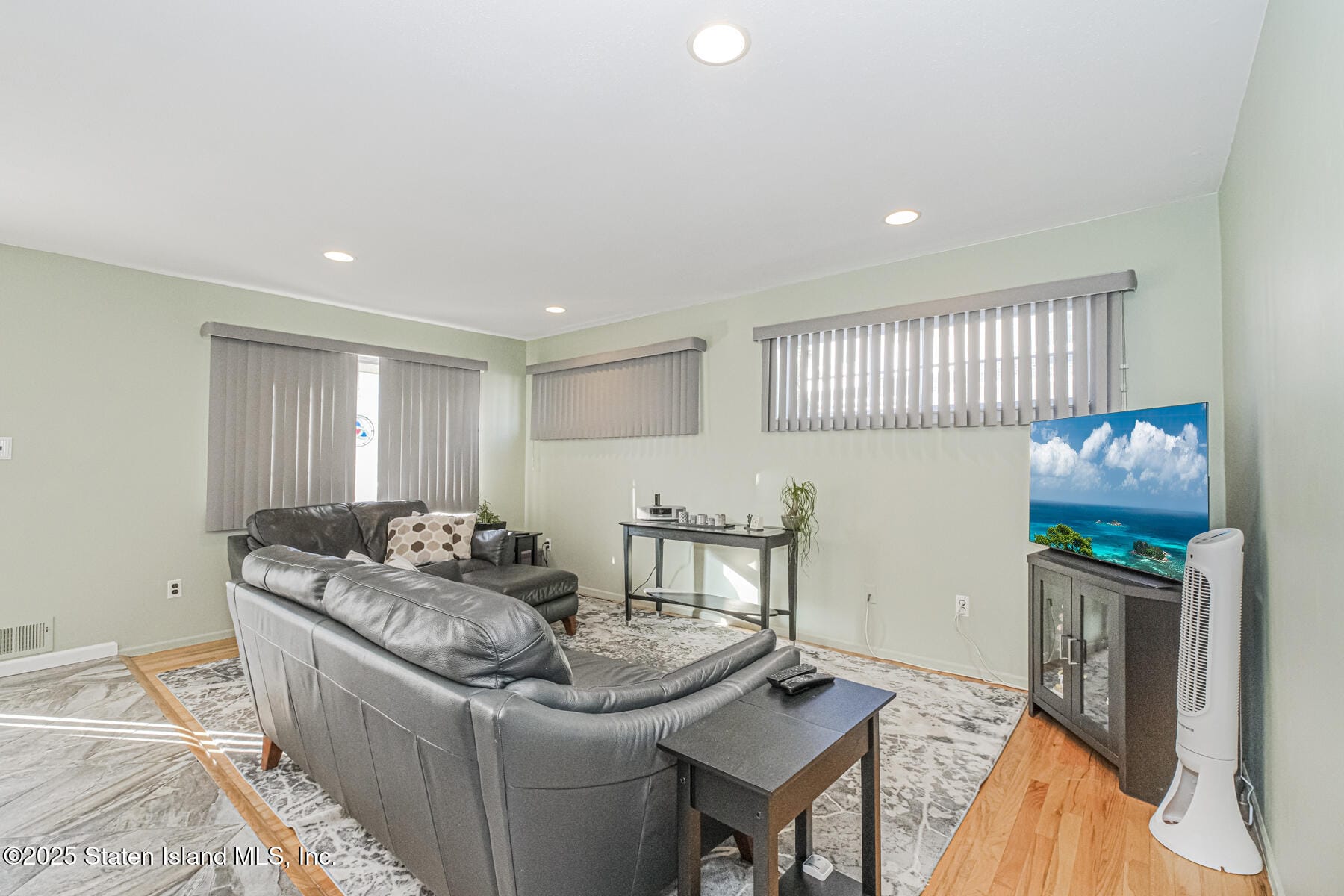 42 Spruce Lane, Staten Island, NY, 10309 image 13