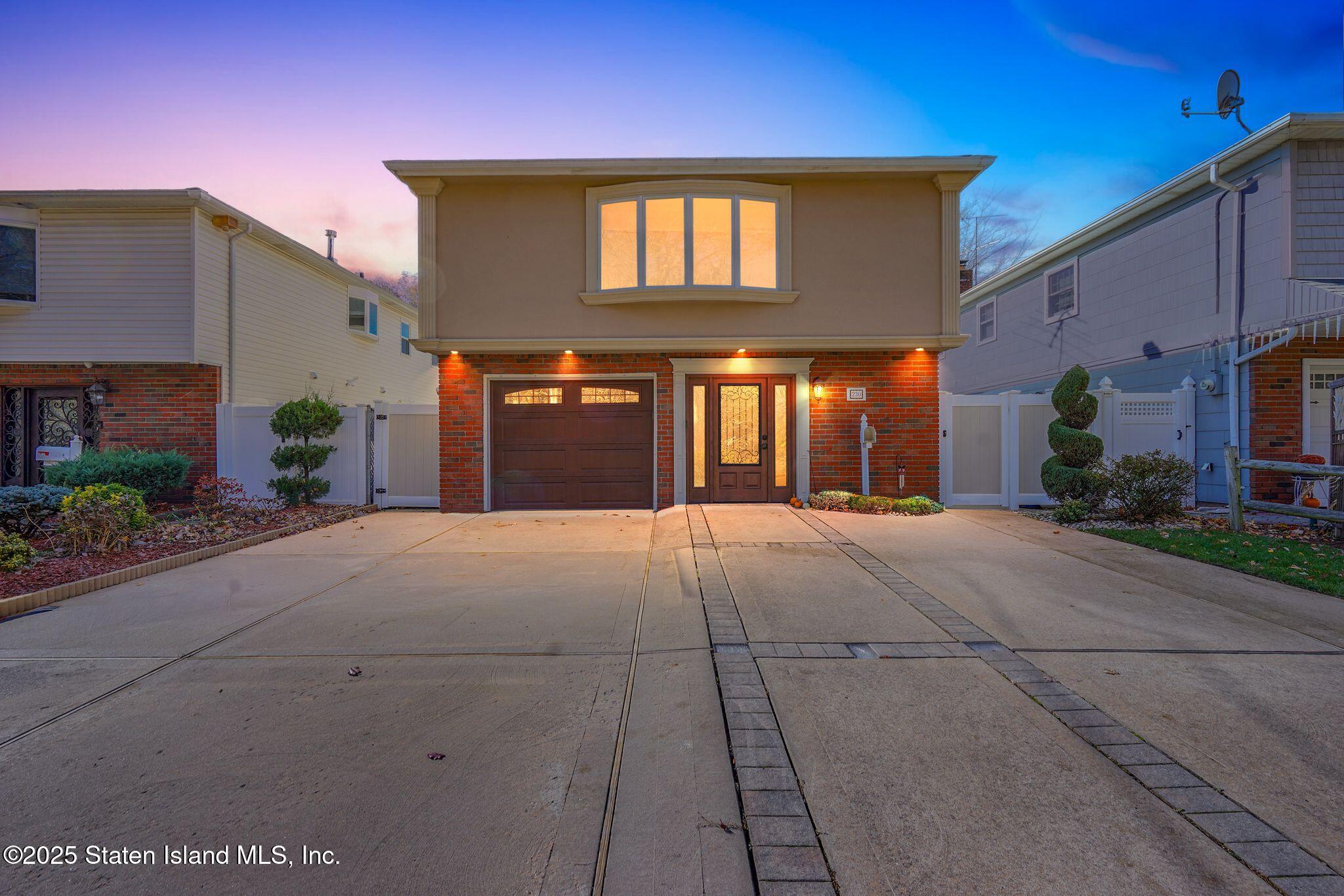 230 Barclay Avenue Image 1