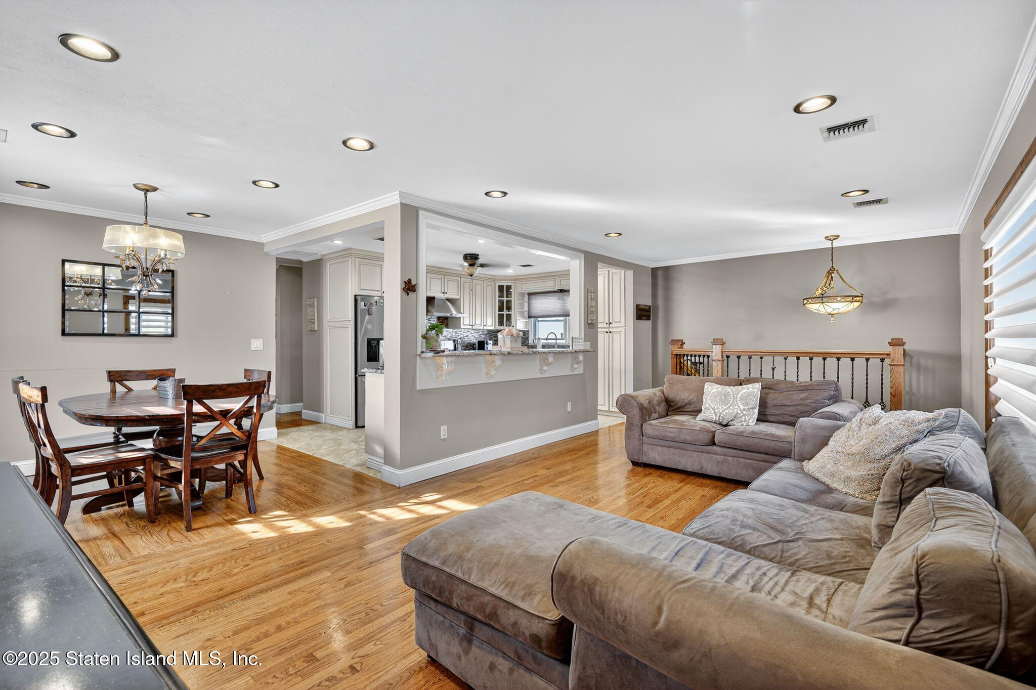 230 Barclay Avenue, Staten Island, NY, 10312 image 8