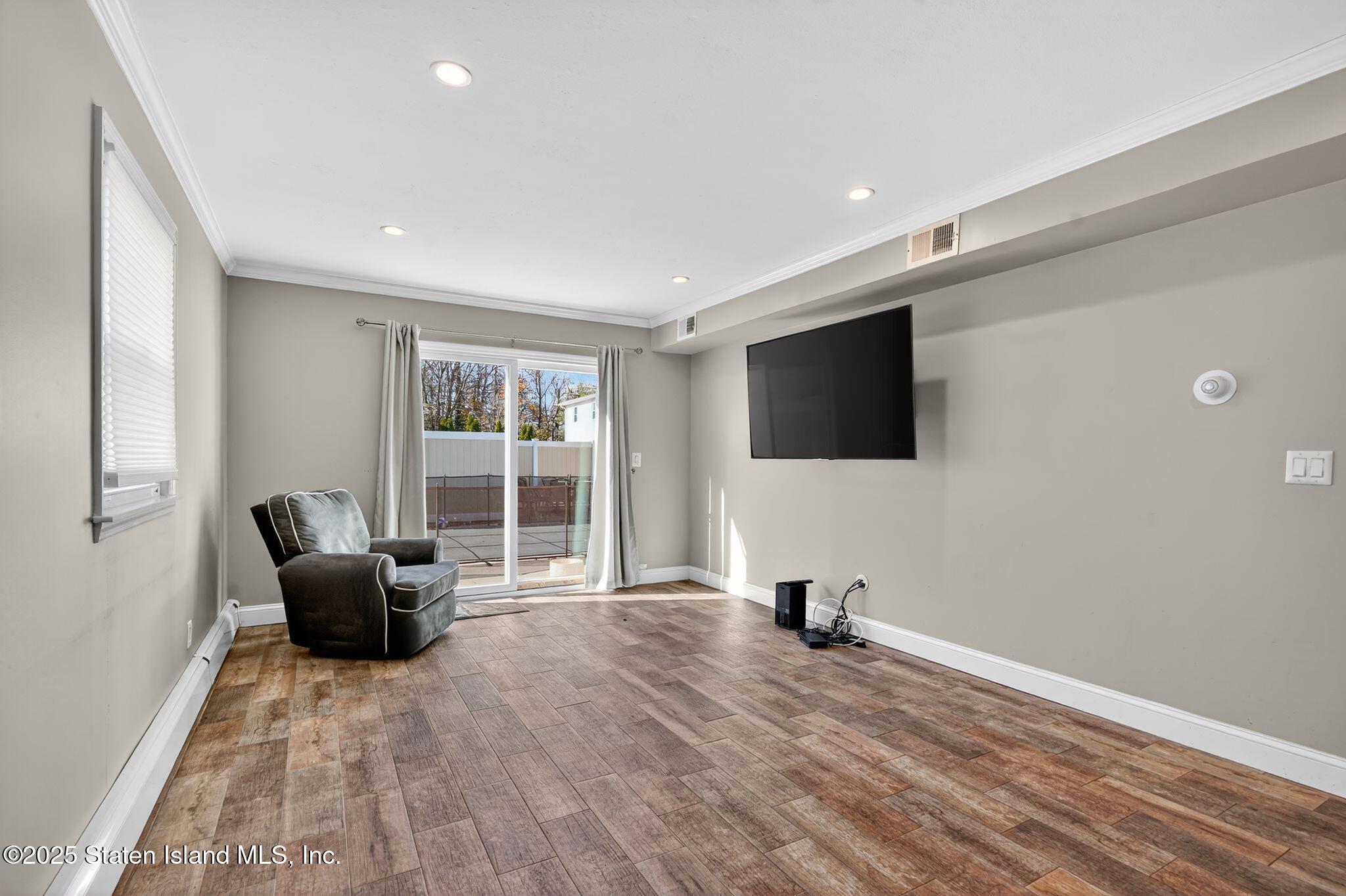 230 Barclay Avenue, Staten Island, NY, 10312 image 9