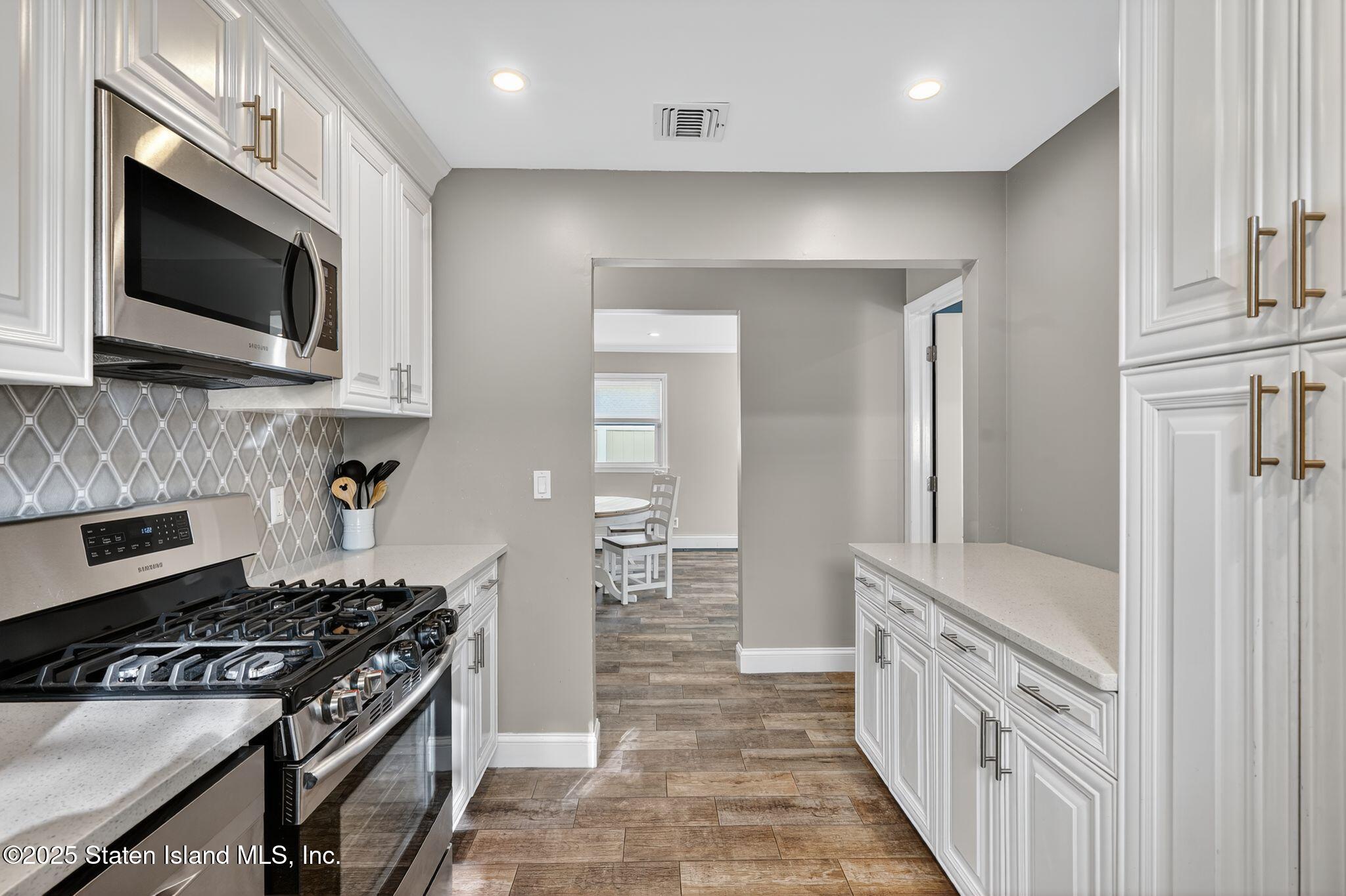 230 Barclay Avenue, Staten Island, NY, 10312 image 11