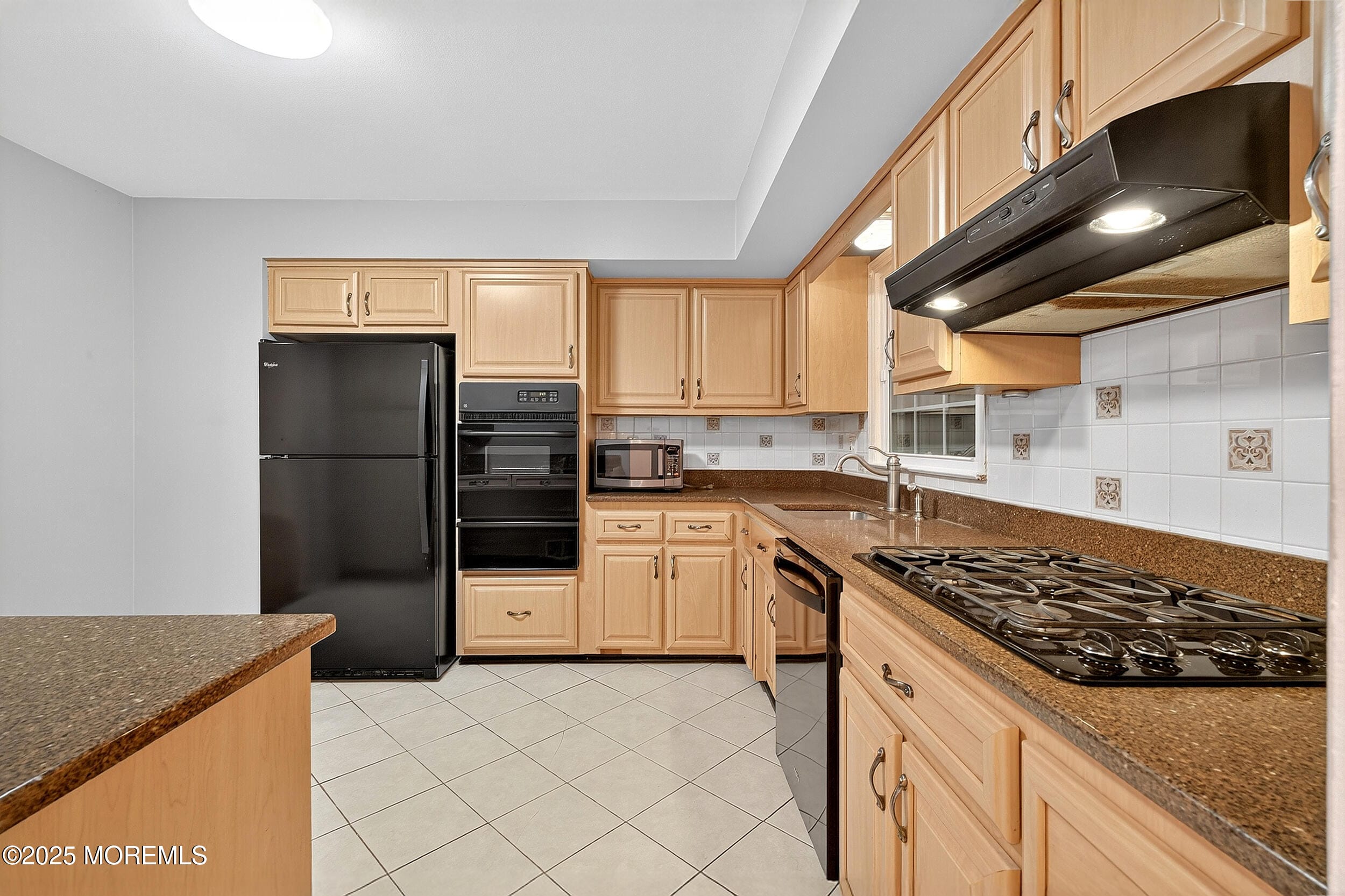 1035 Hillside Drive, North Brunswick, NJ, 08902 image 17