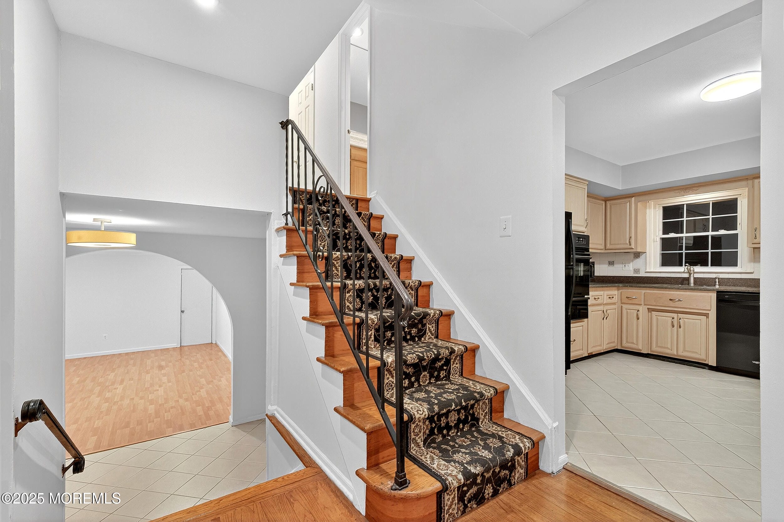 1035 Hillside Drive, North Brunswick, NJ, 08902 image 18