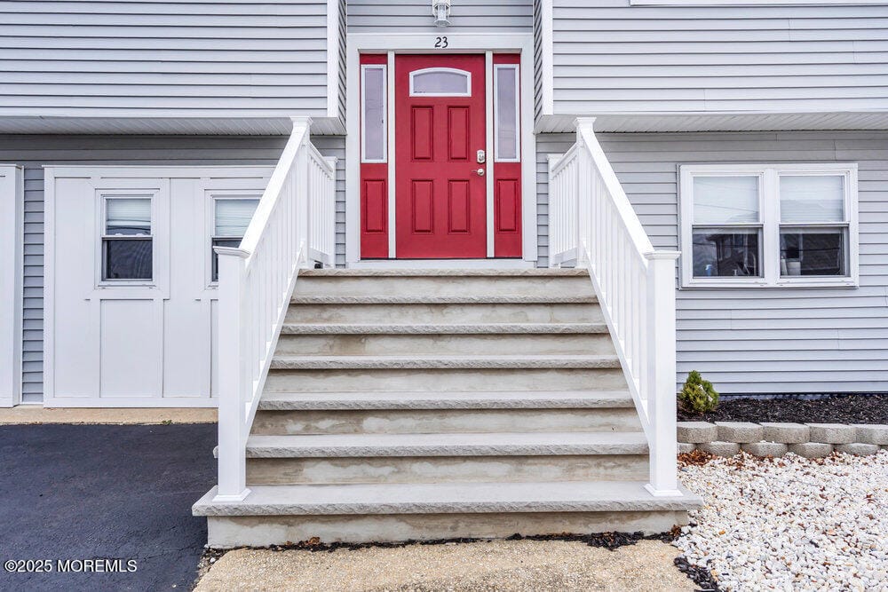 23 Island Drive Image 4