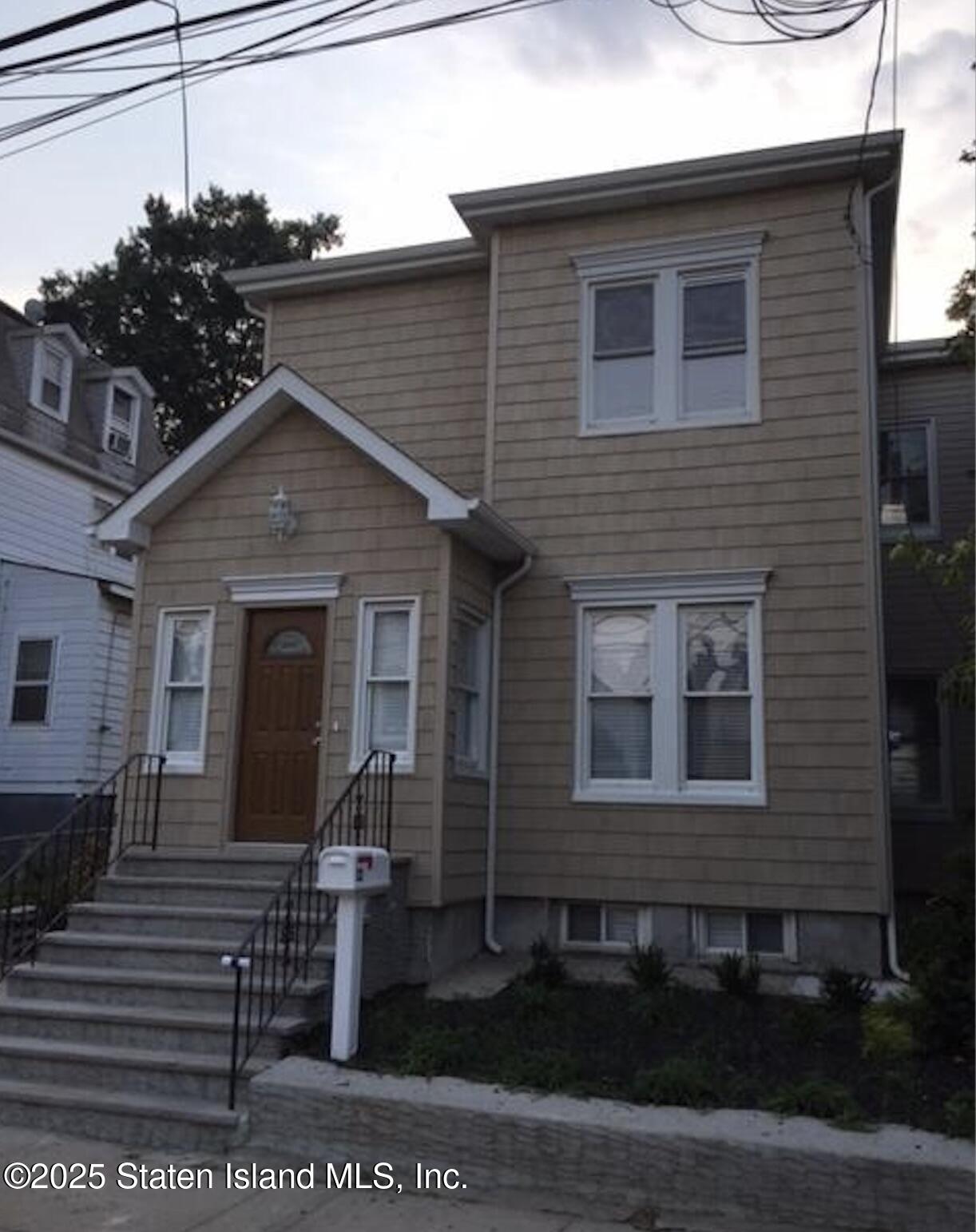 12 Maple Avenue Image 3