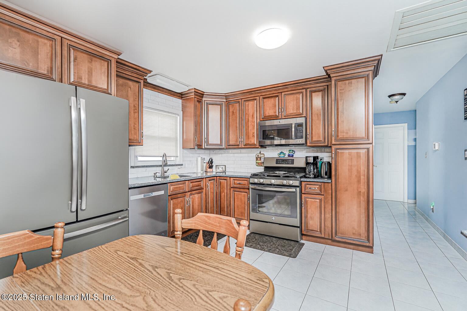 42 Acacia Avenue, Staten Island, NY, 10308 image 6