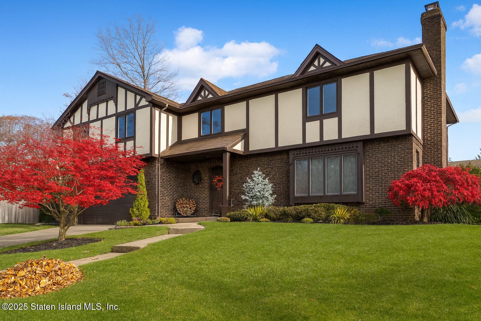 159 Aspinwall Street Image 2