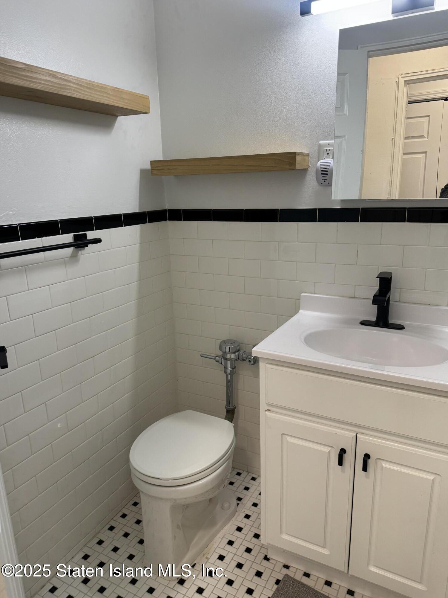 36 Hamilton Avenue 2s Image 2