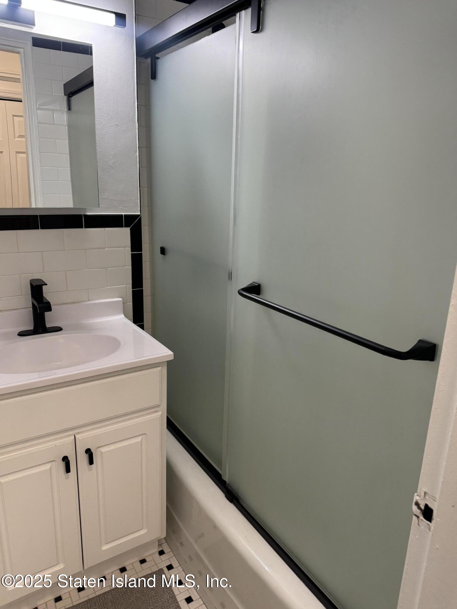 36 Hamilton Avenue 2s Image 3