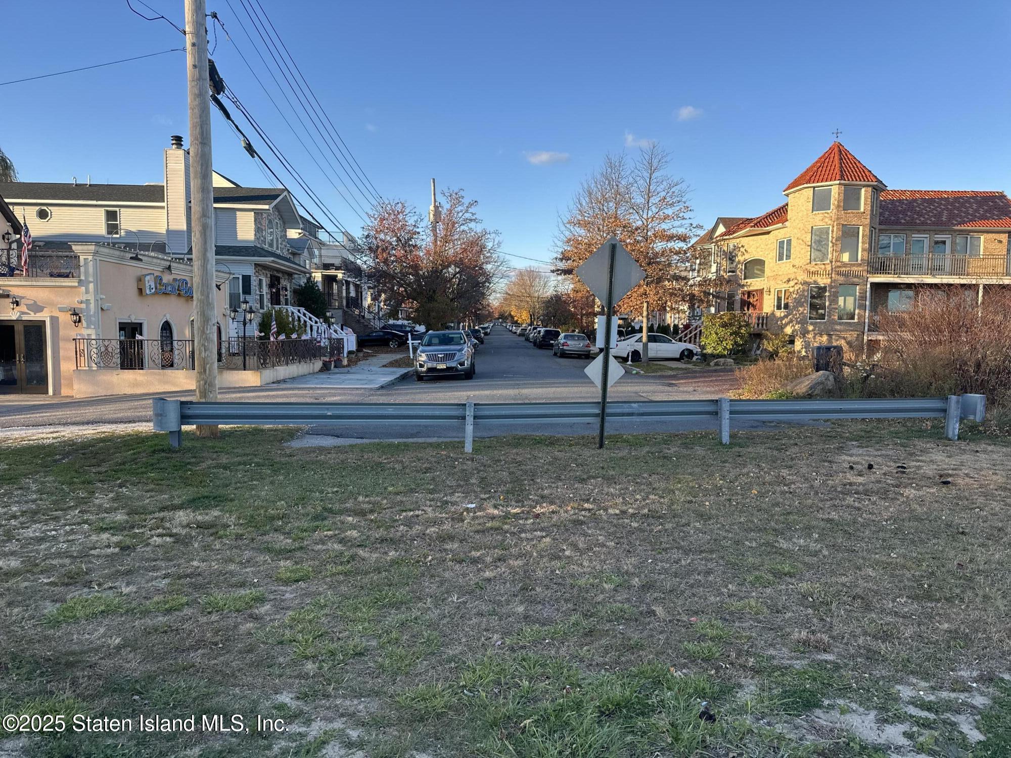 659 Rockaway Street, Staten Island, NY, 10307 image 33