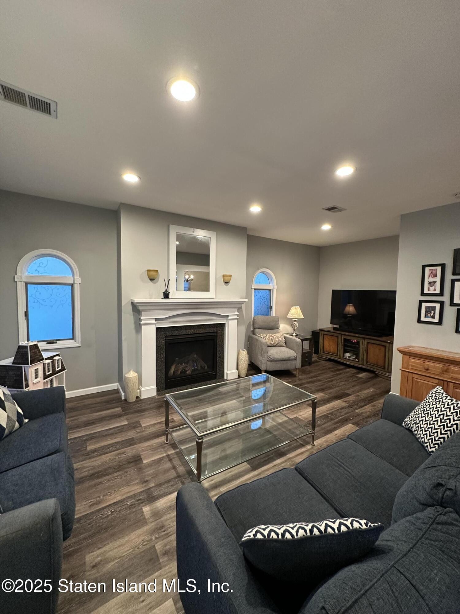 659 Rockaway Street Image 5