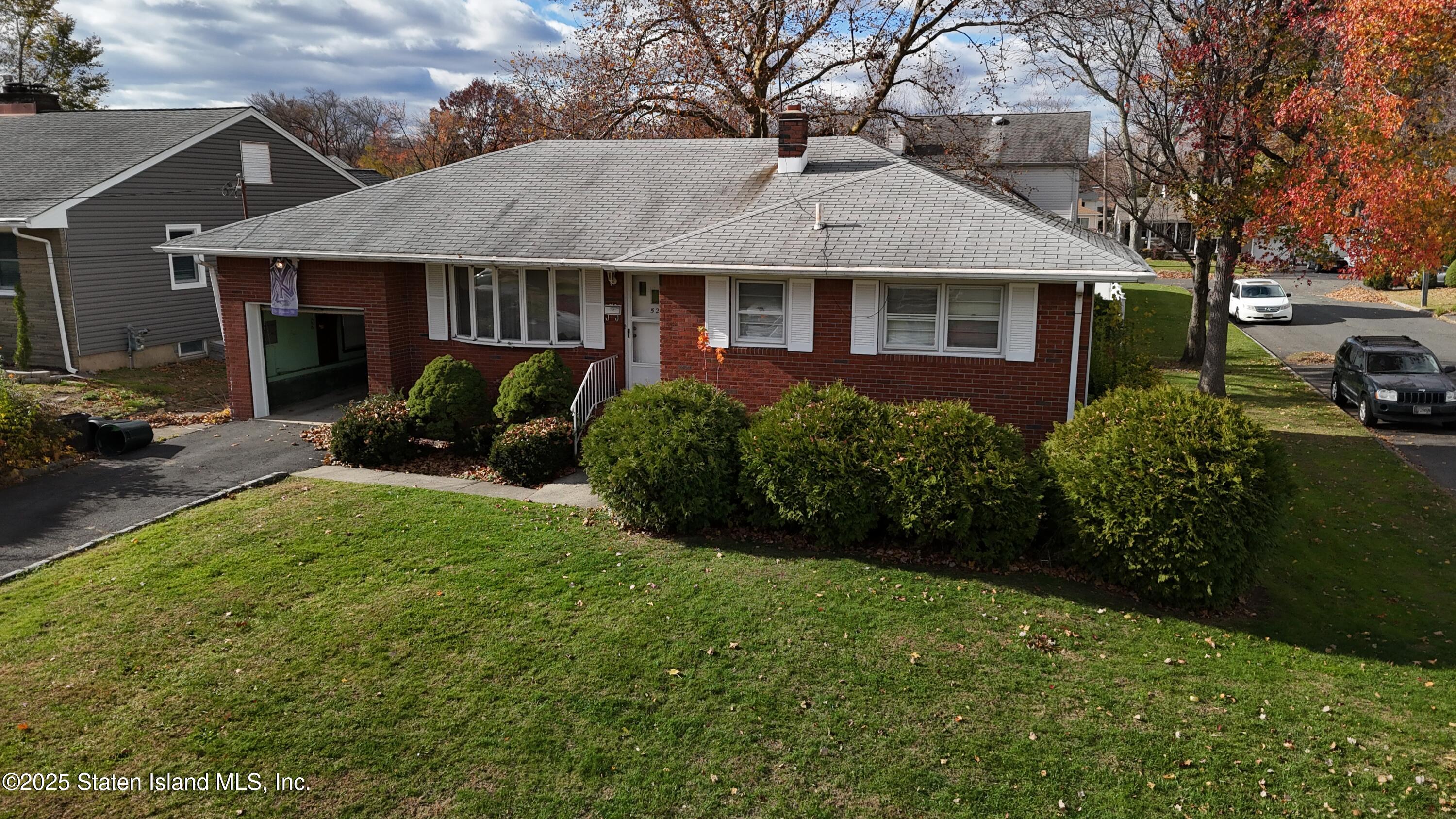 52 N 7th Street Street Image 2