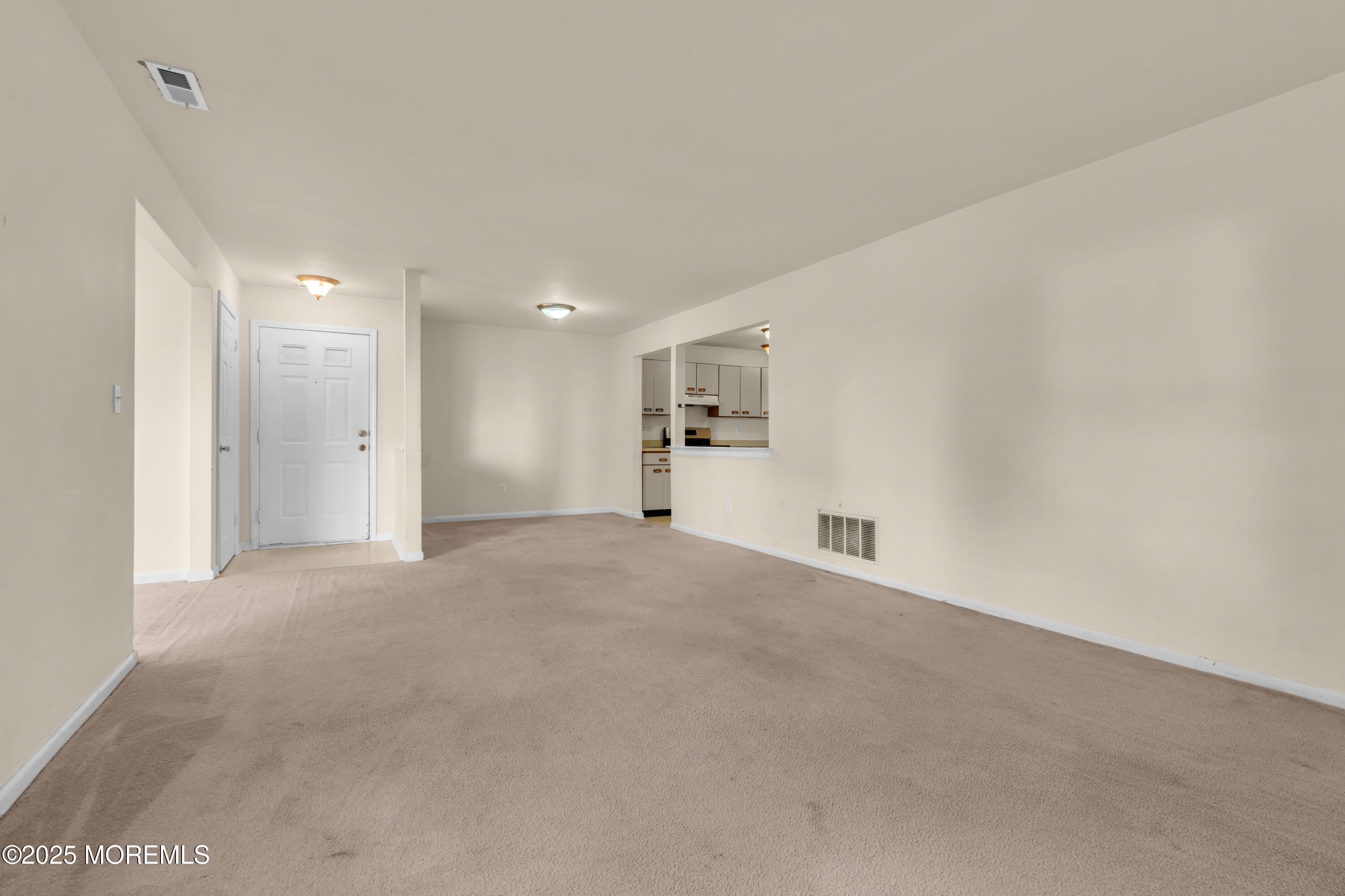 706 Zlotkin Circle 2 Image 3