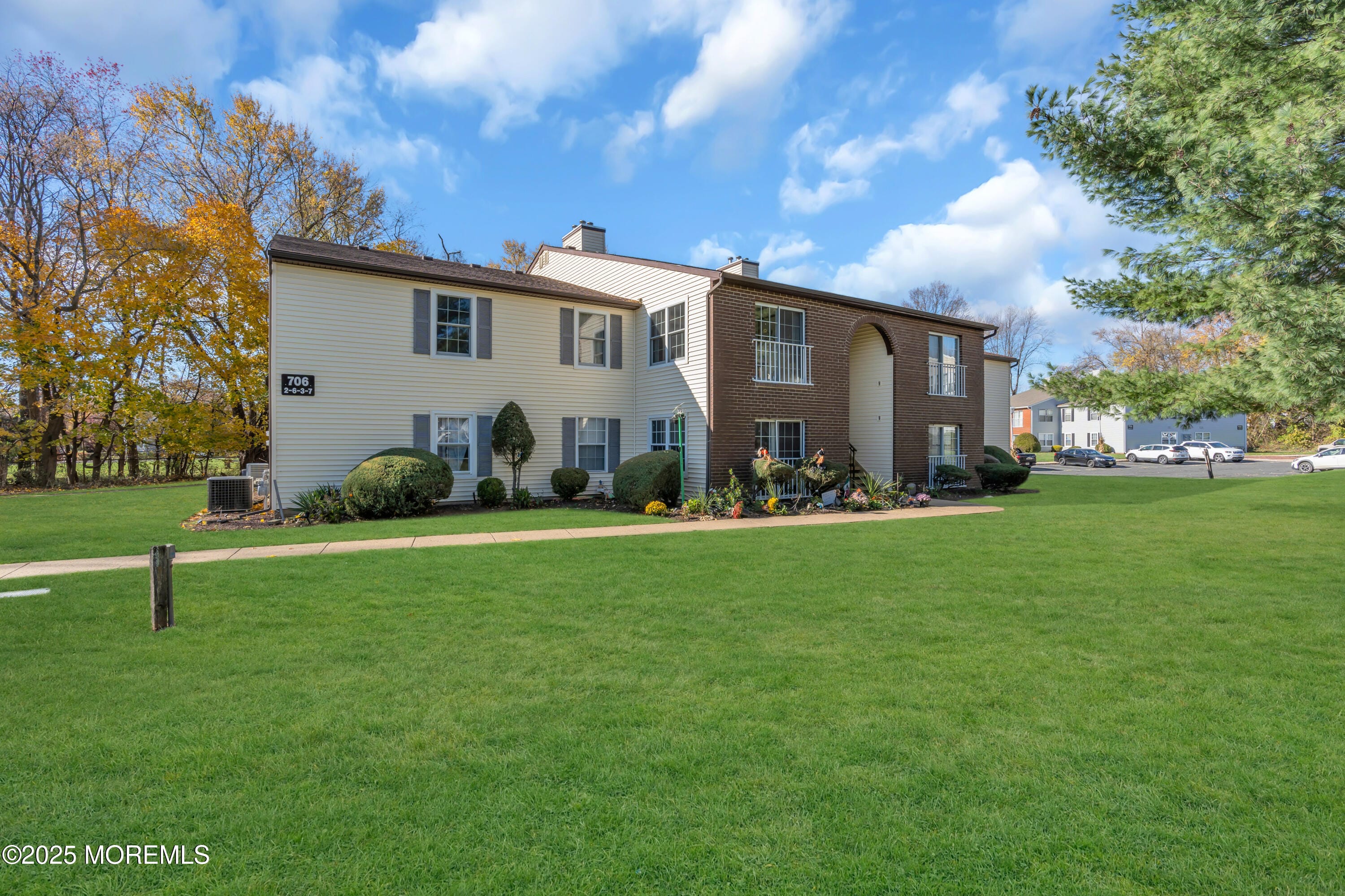 706 Zlotkin Circle 2, Freehold, NJ, 07728 image 25