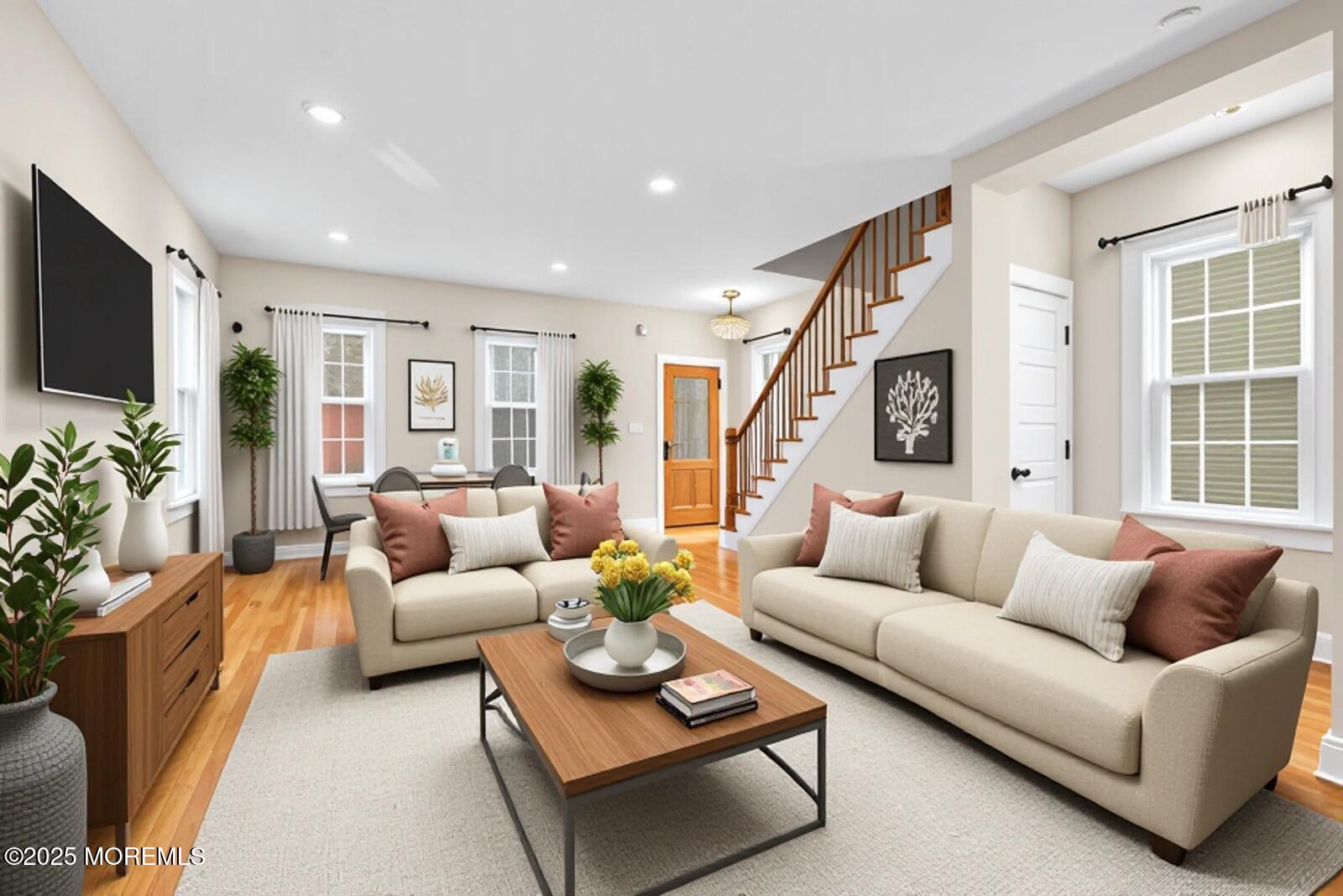 128 Monmouth Street Image 2