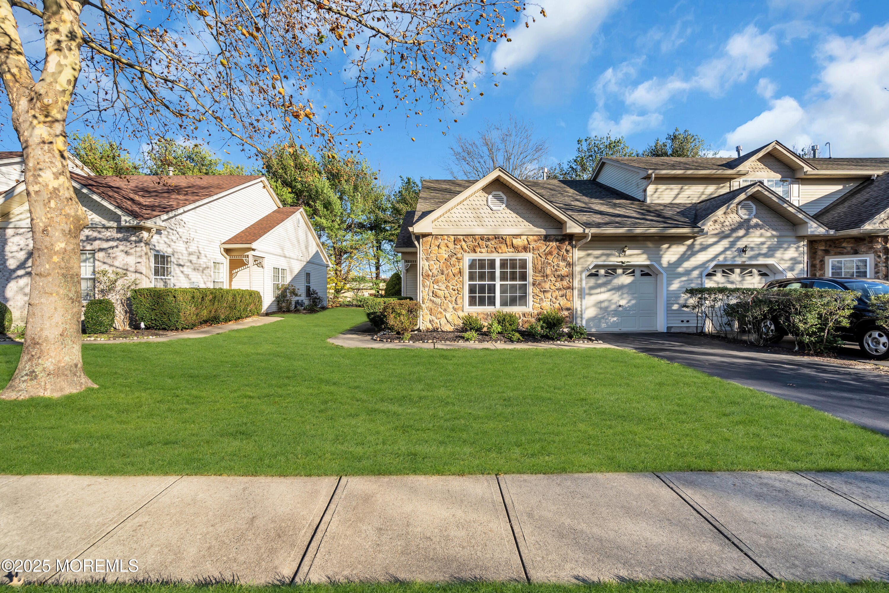 32 Riva Boulevard 2277 Image 3