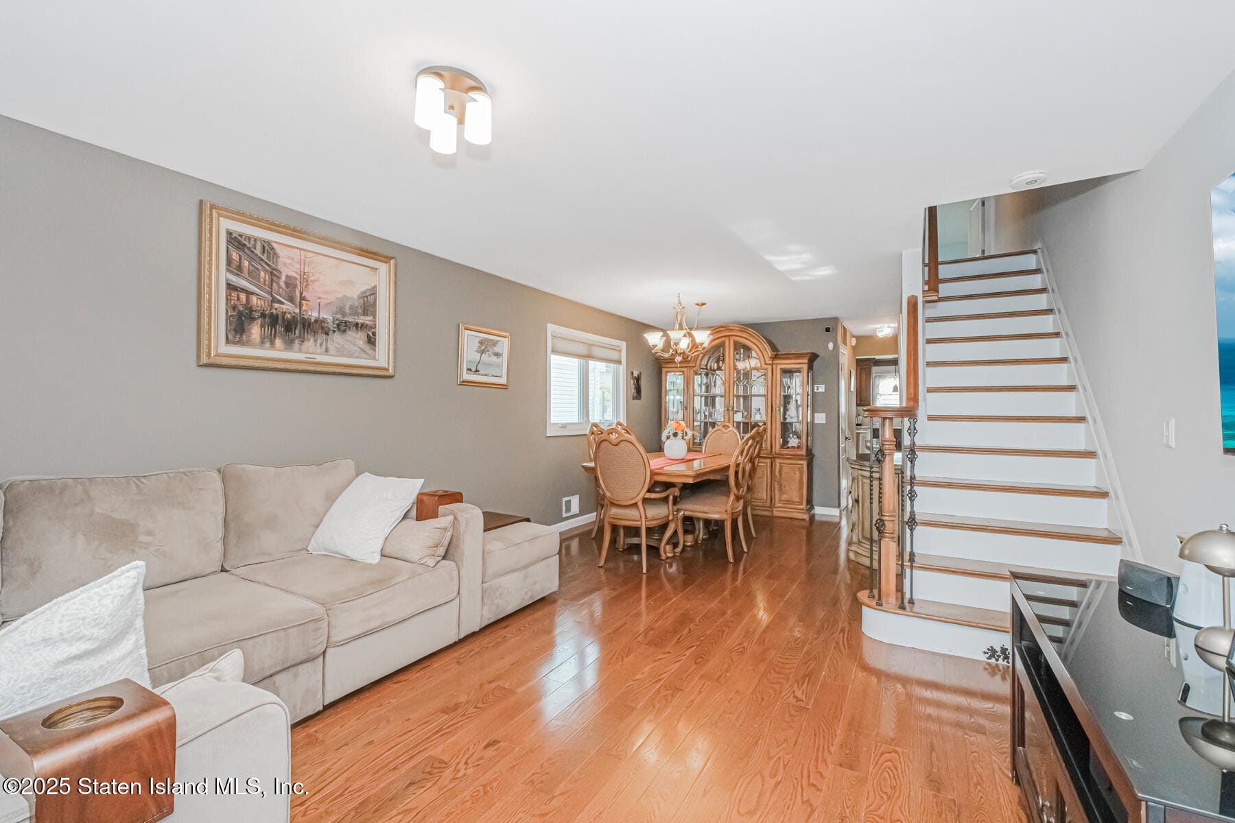 84 Winfield Street Image 2