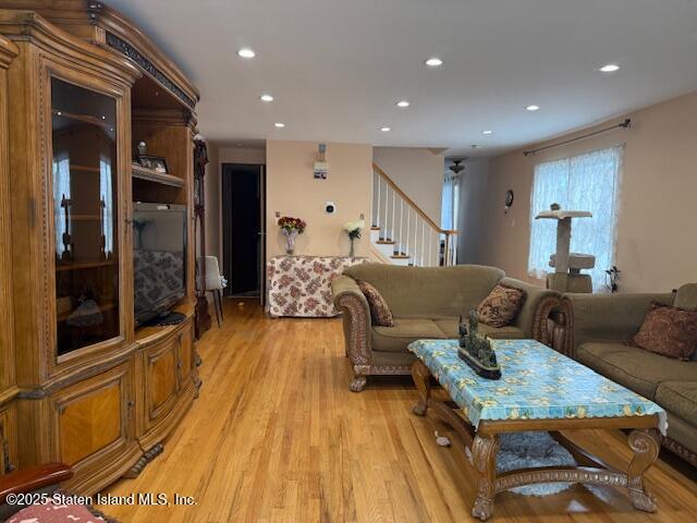 27 Conger Street Image 5