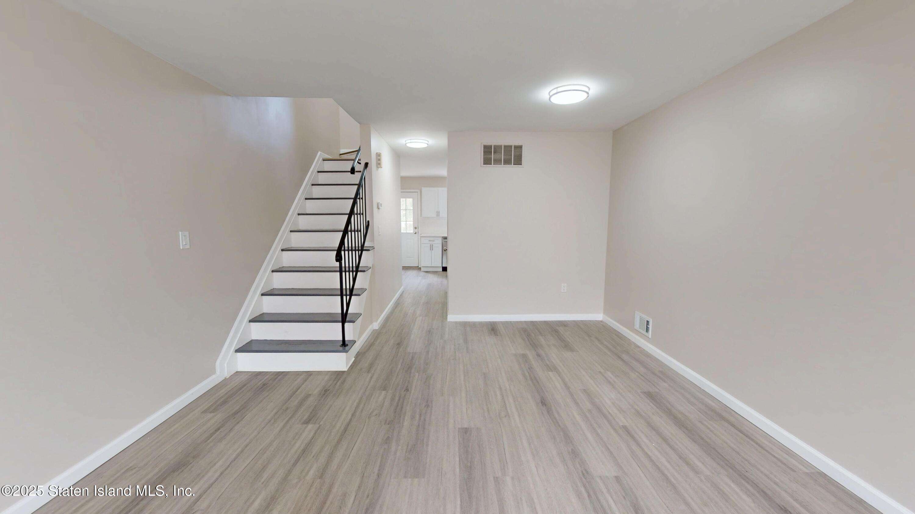 109 Lyceum Court, Staten Island, NY, 10310 image 10