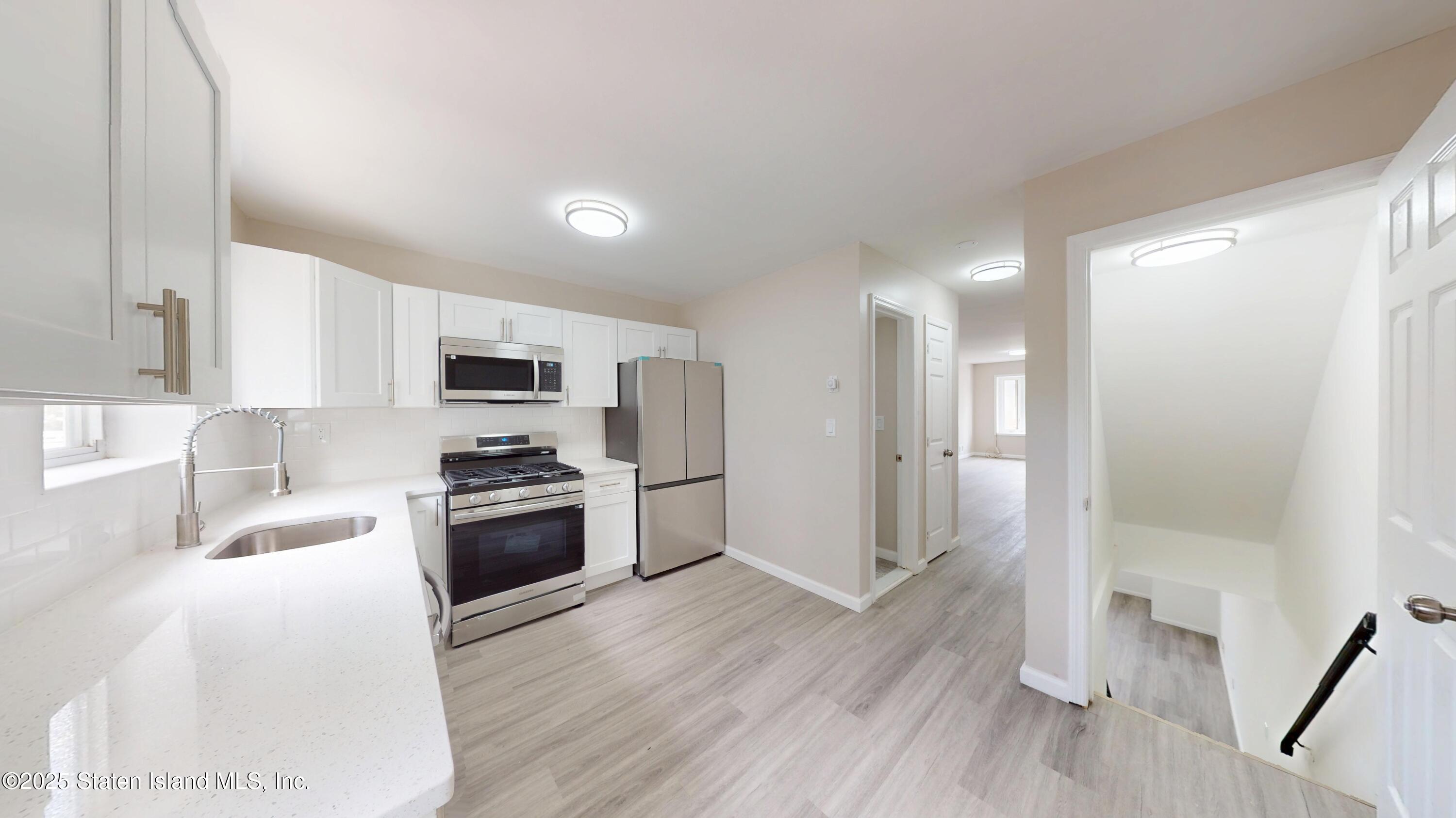 109 Lyceum Court, Staten Island, NY, 10310 image 15