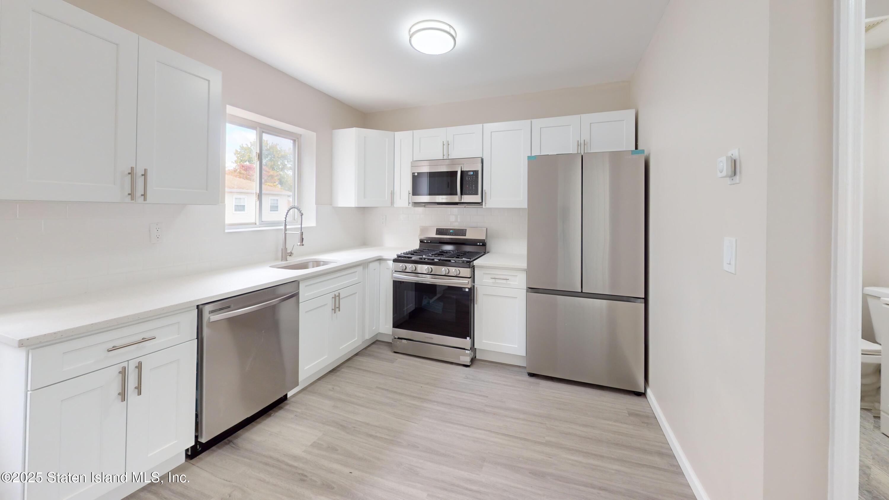 109 Lyceum Court, Staten Island, NY, 10310 image 14