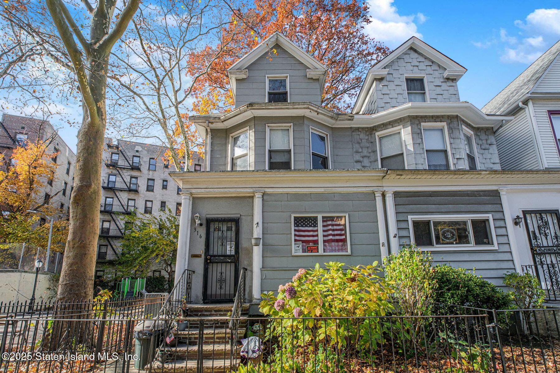 316 Sherman Street Image 4