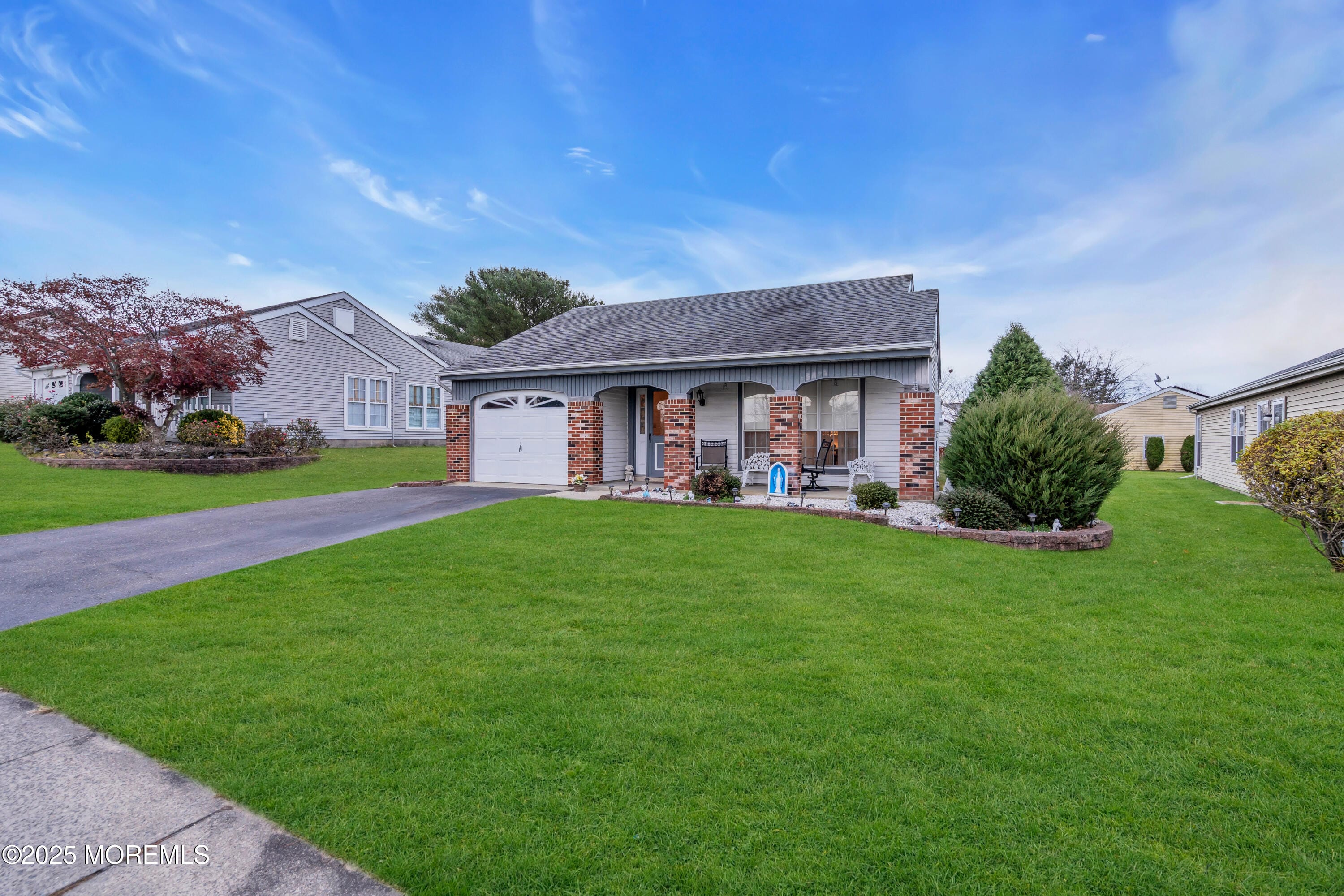 139 Buckingham Drive Image 4