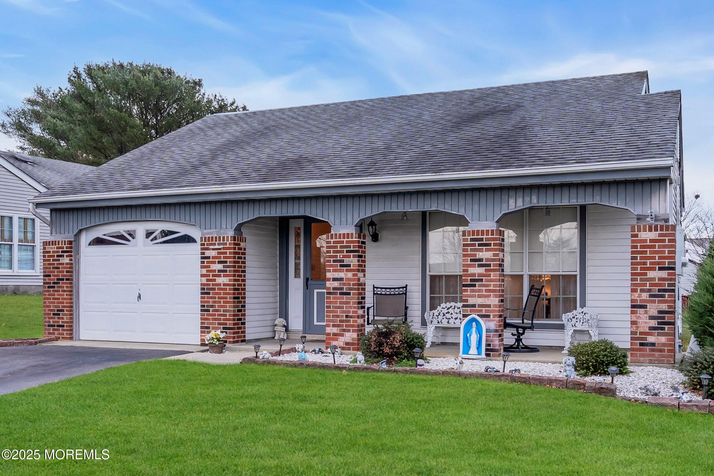 139 Buckingham Drive Image 5