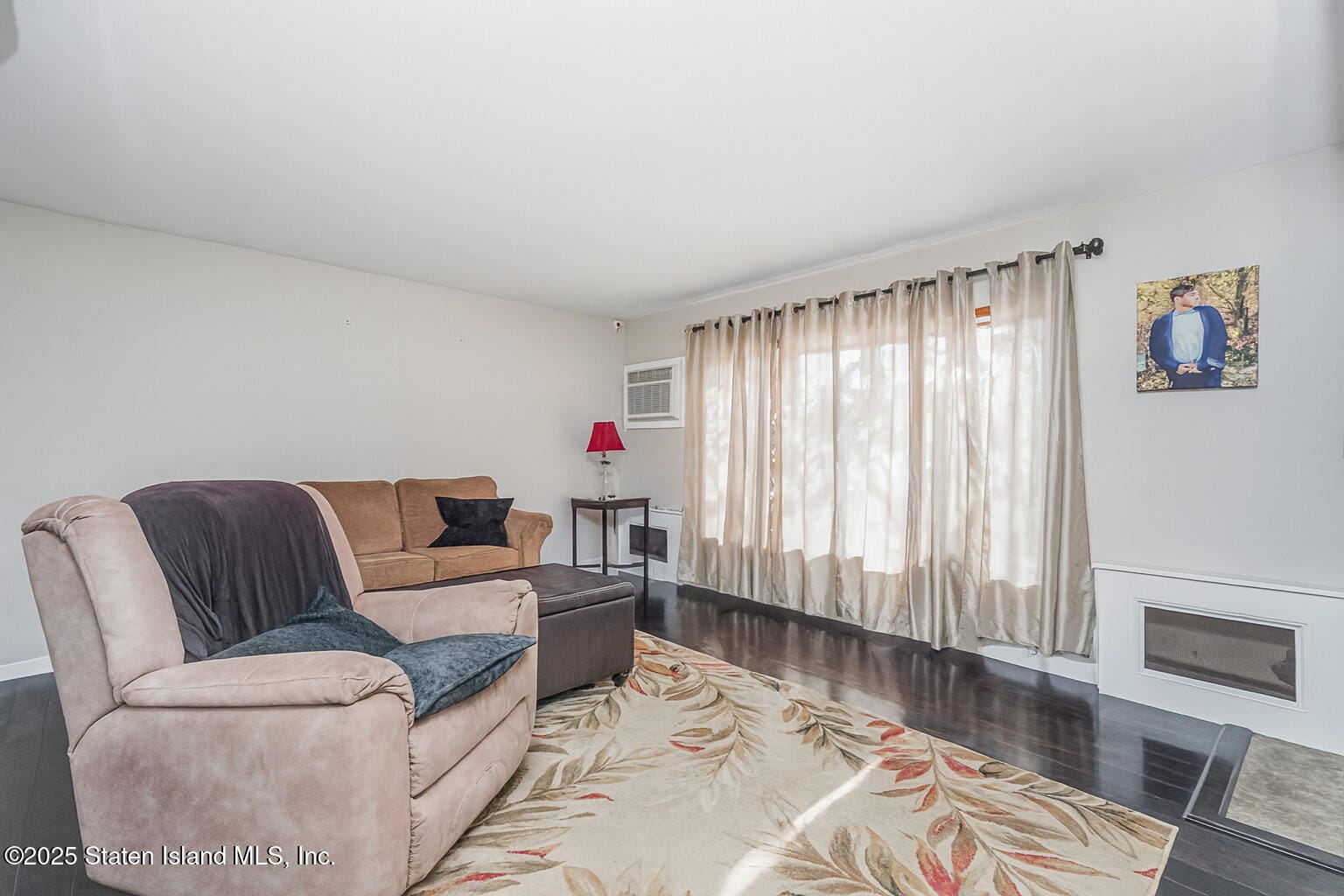 131 Lander Avenue Image 4