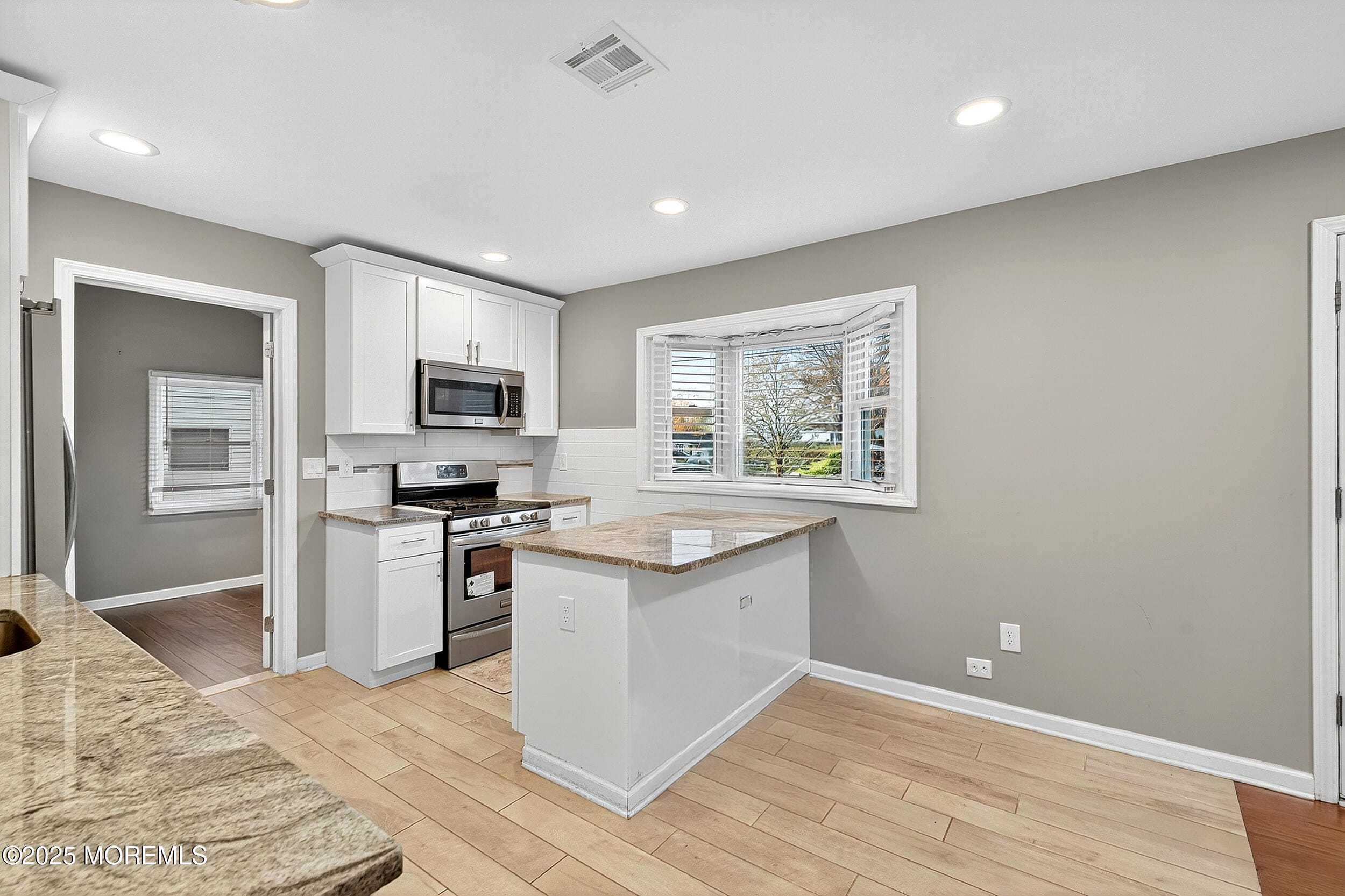 18 Baxter Road, Edison, NJ, 08817 image 7