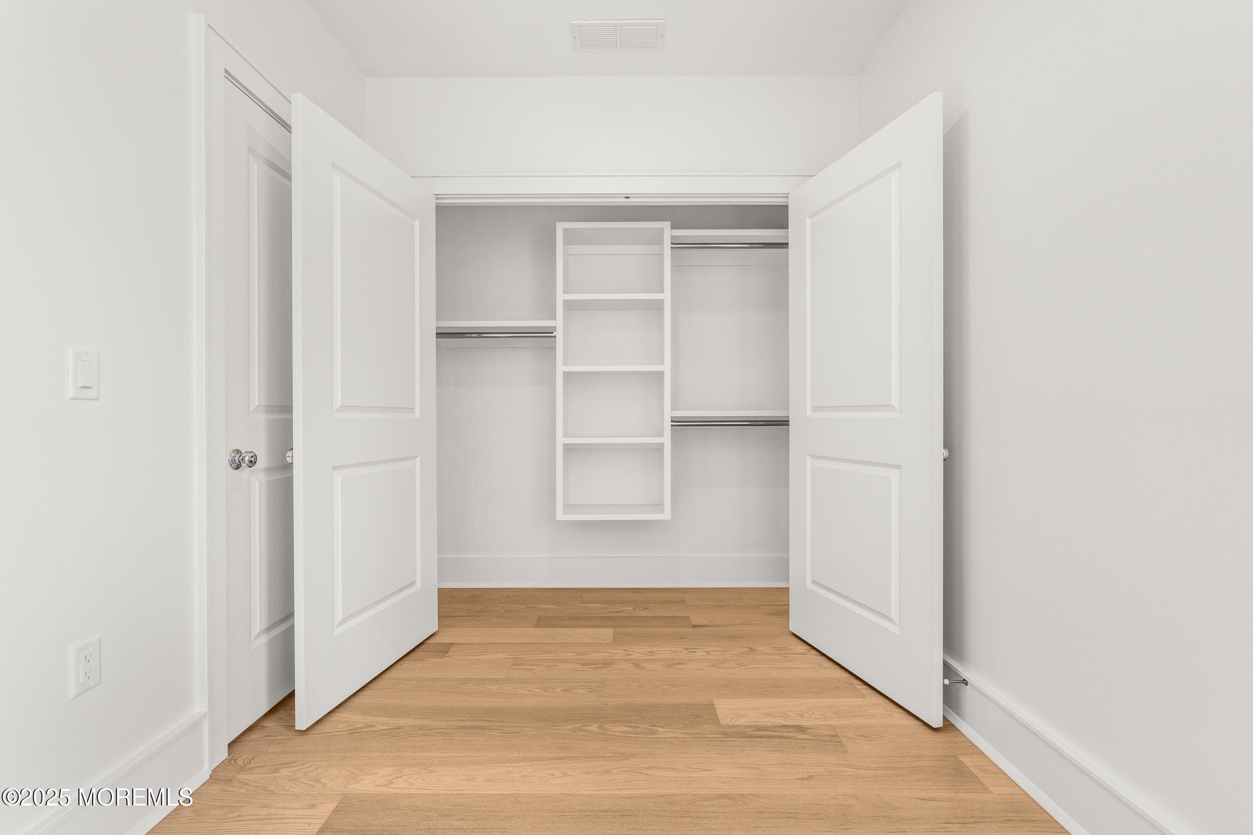 9 South Street, Sea Bright, NJ, 07760 image 23