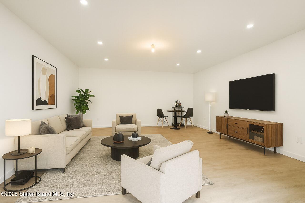 11 Laforge Avenue, Staten Island, NY, 10302 image 17