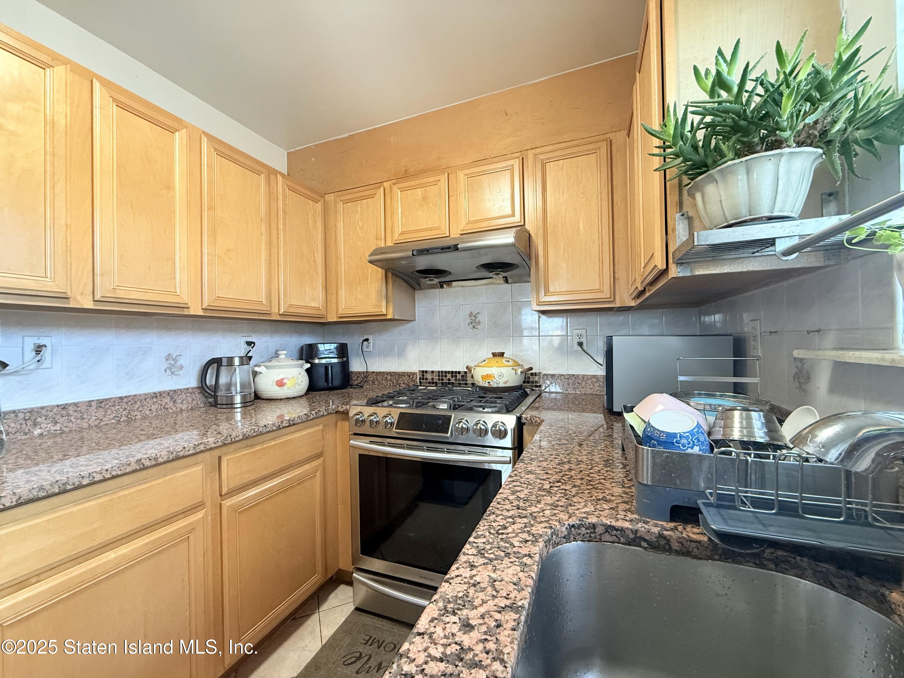 33 Geo Court, Staten Island, NY, 10304 image 11