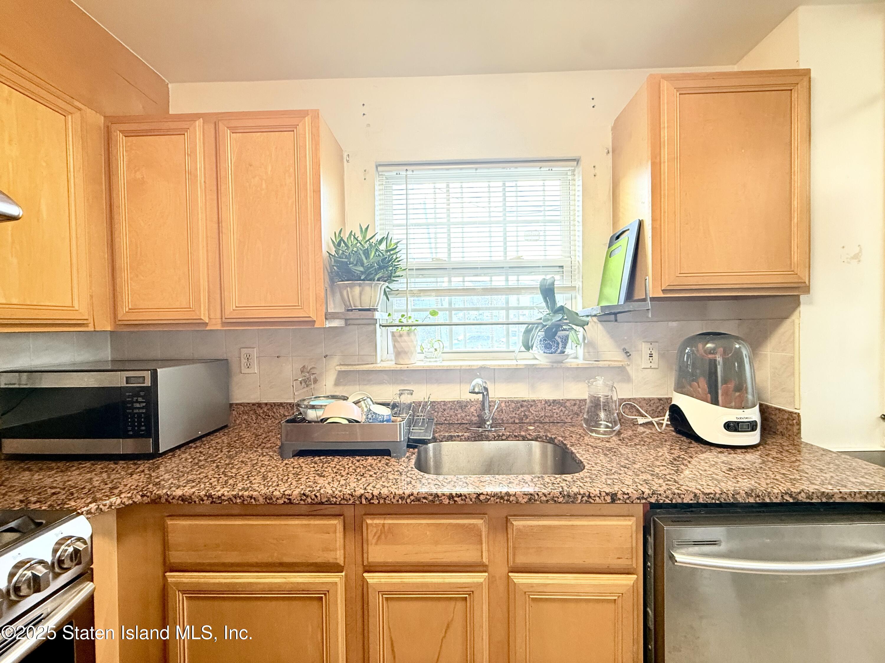 33 Geo Court, Staten Island, NY, 10304 image 13