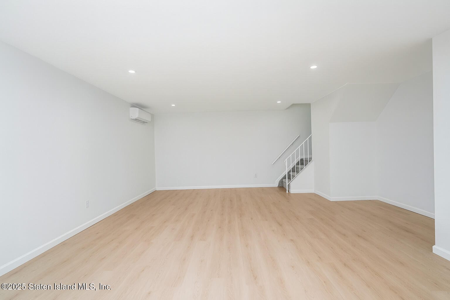 233 Mosel Avenue, Staten Island, NY, 10304 image 27