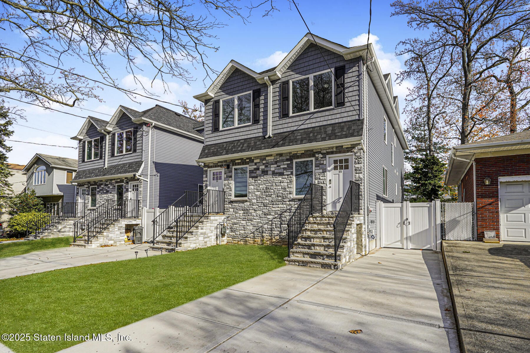 25 Ardmore Avenue Image 2