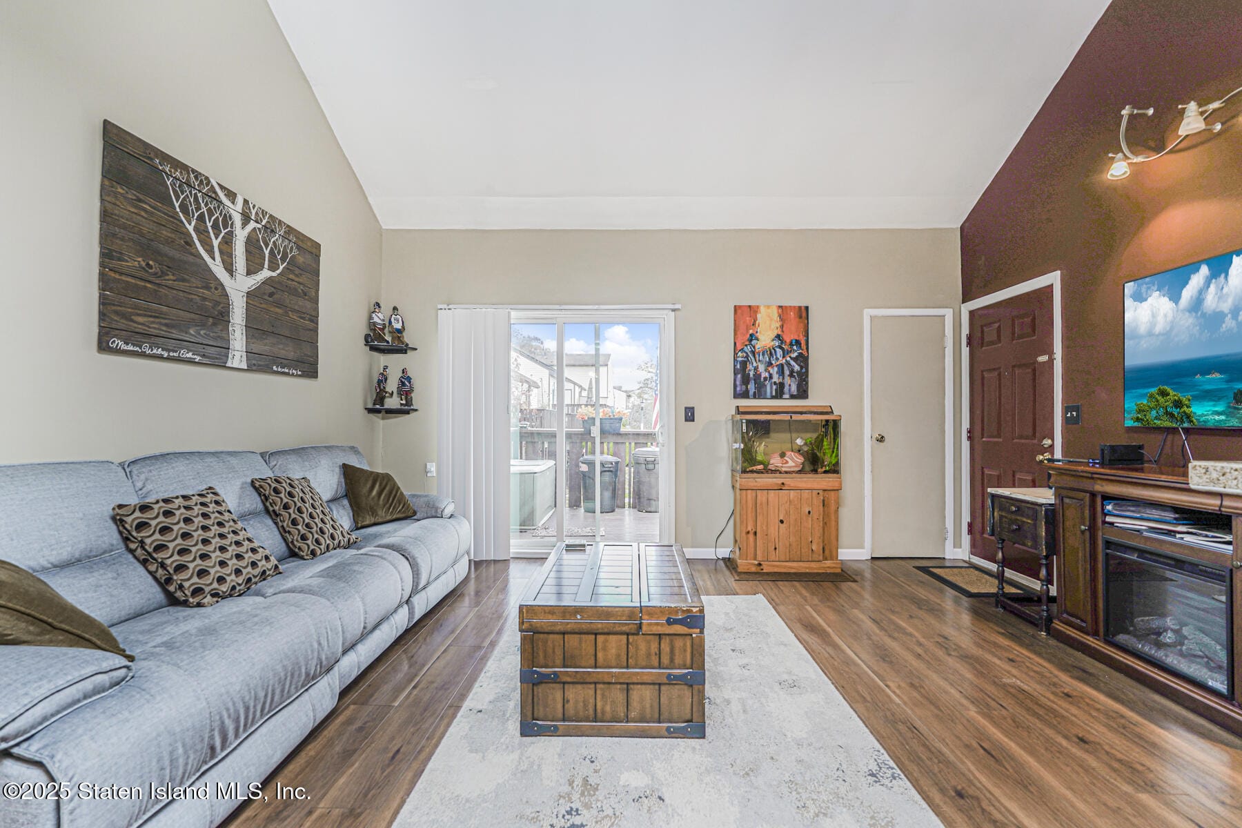 272 Timber Ridge Drive, Staten Island, NY, 10306 image 8