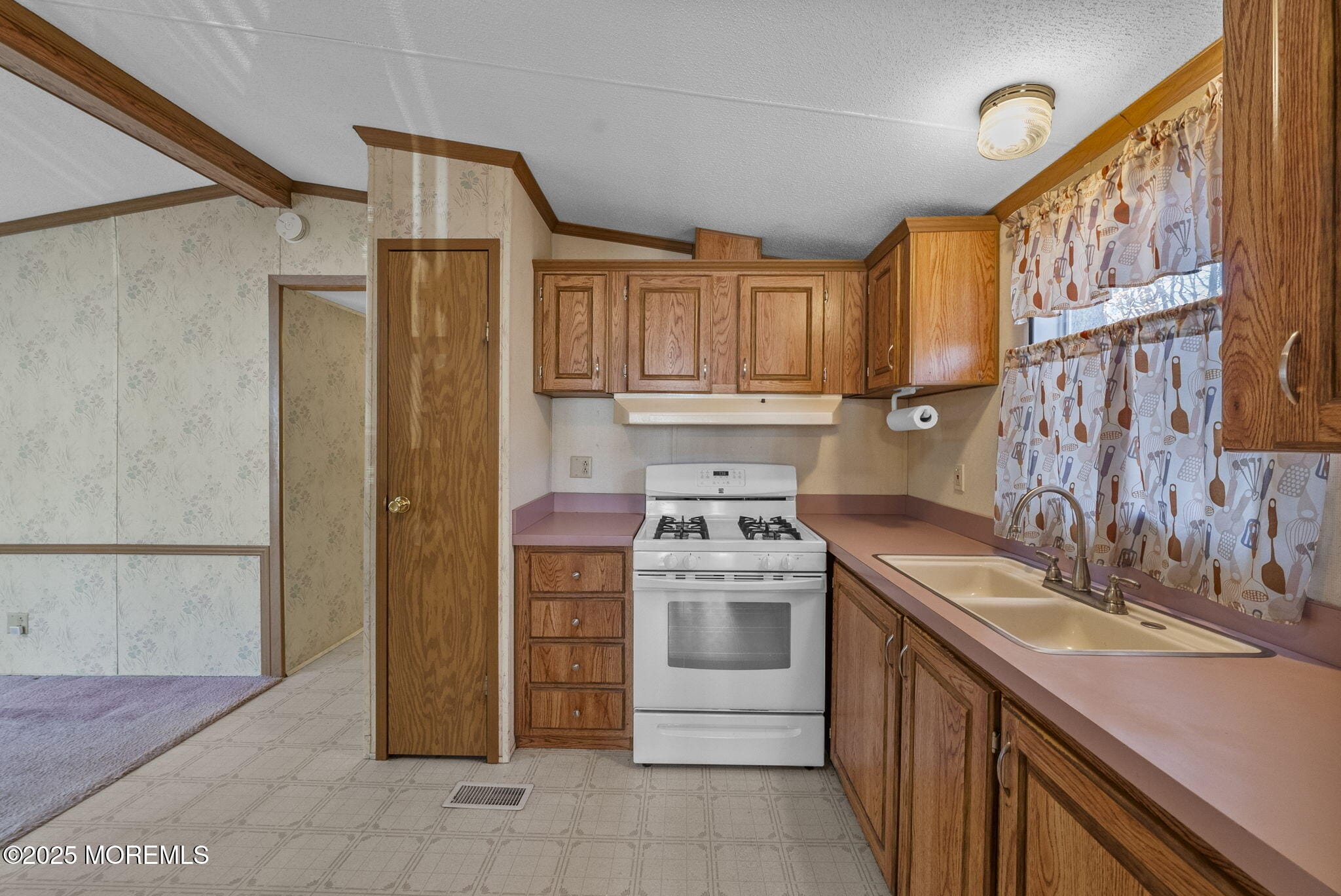 31 Marcia Memorial Circle, Jackson, NJ, 08527 image 8